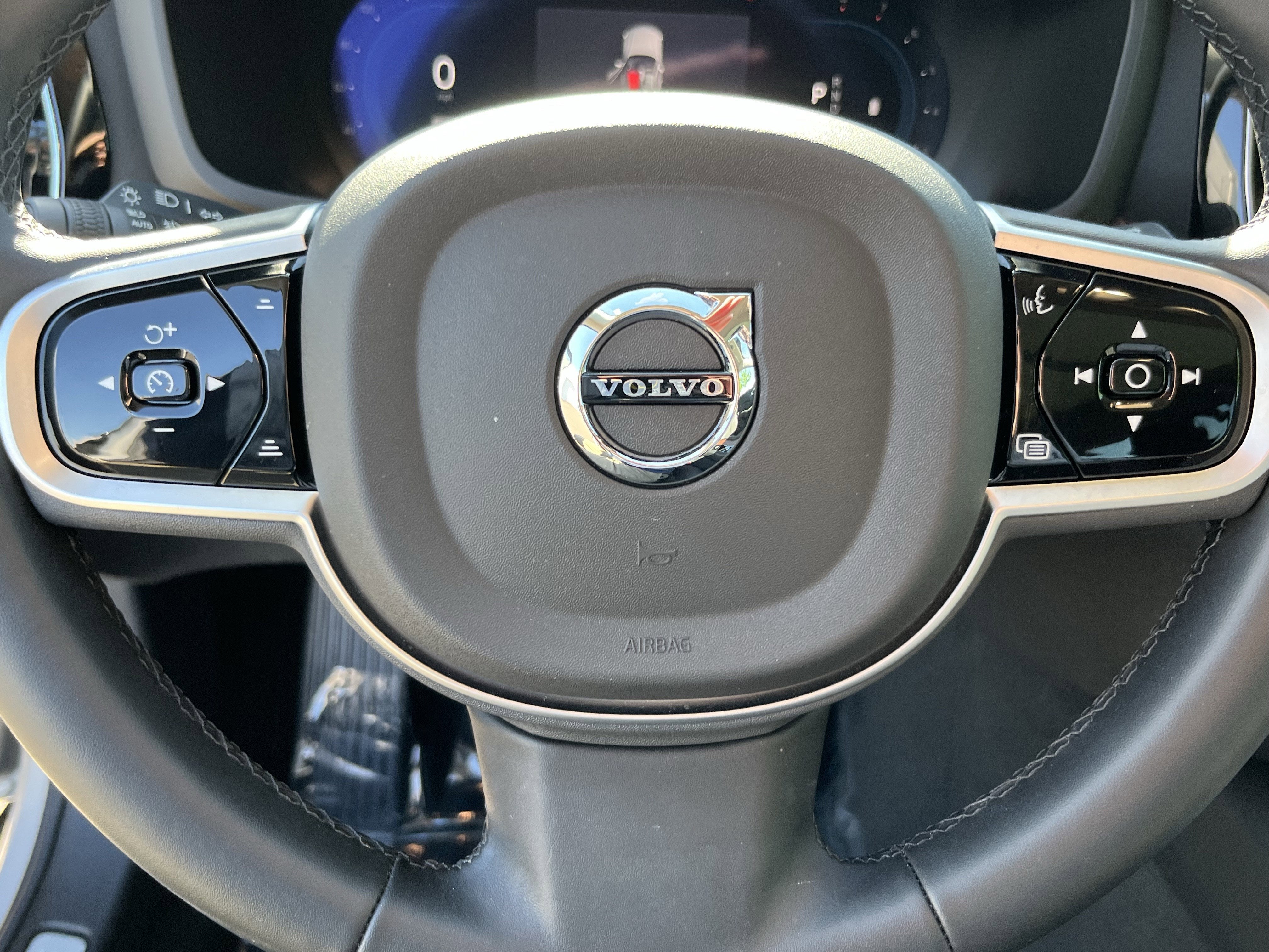 2025 Volvo V60 Cross Country Plus