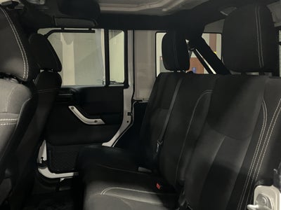 2018 Jeep Wrangler JK Unlimited Sahara