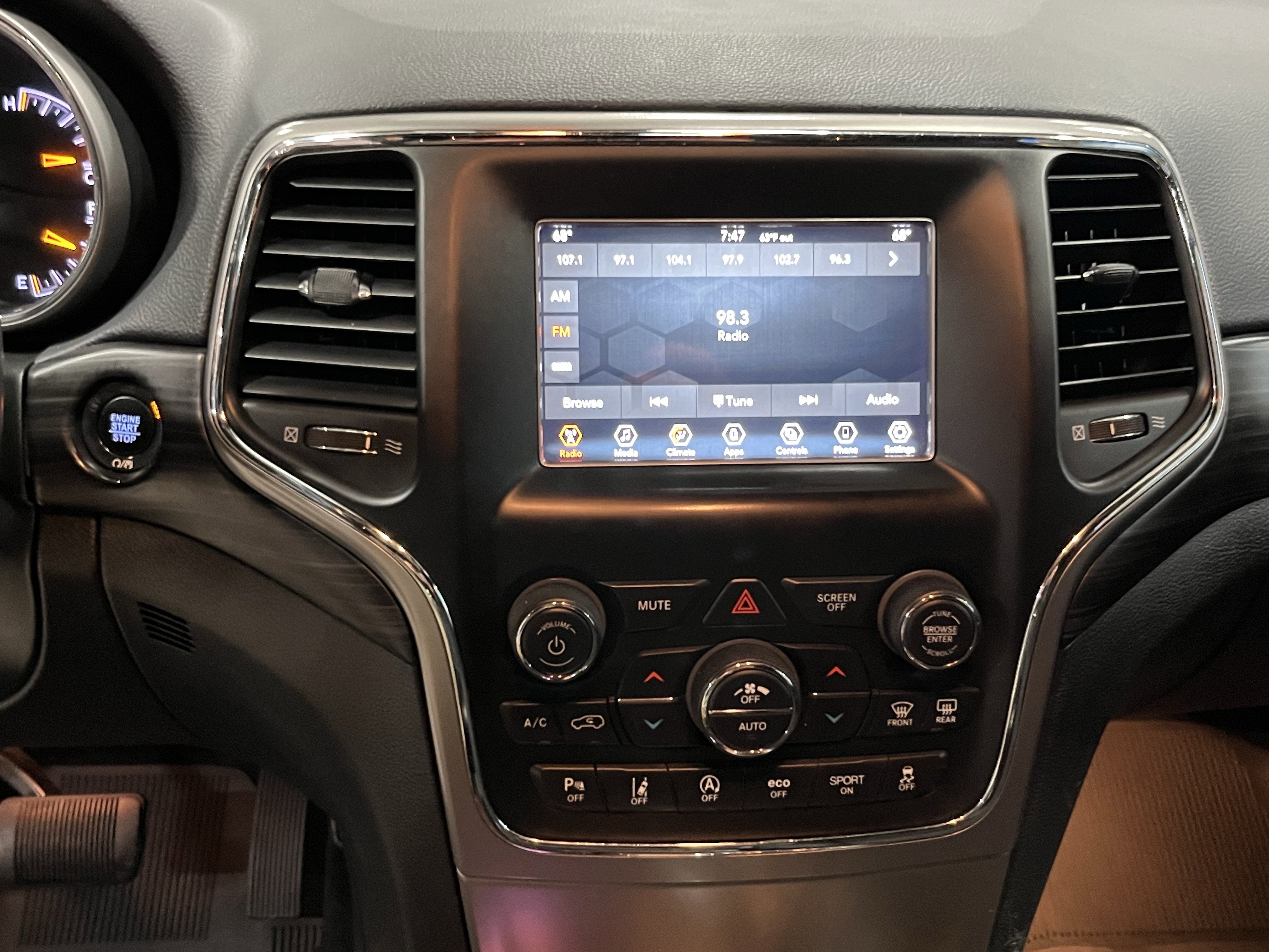 2021 Jeep Grand Cherokee Laredo E