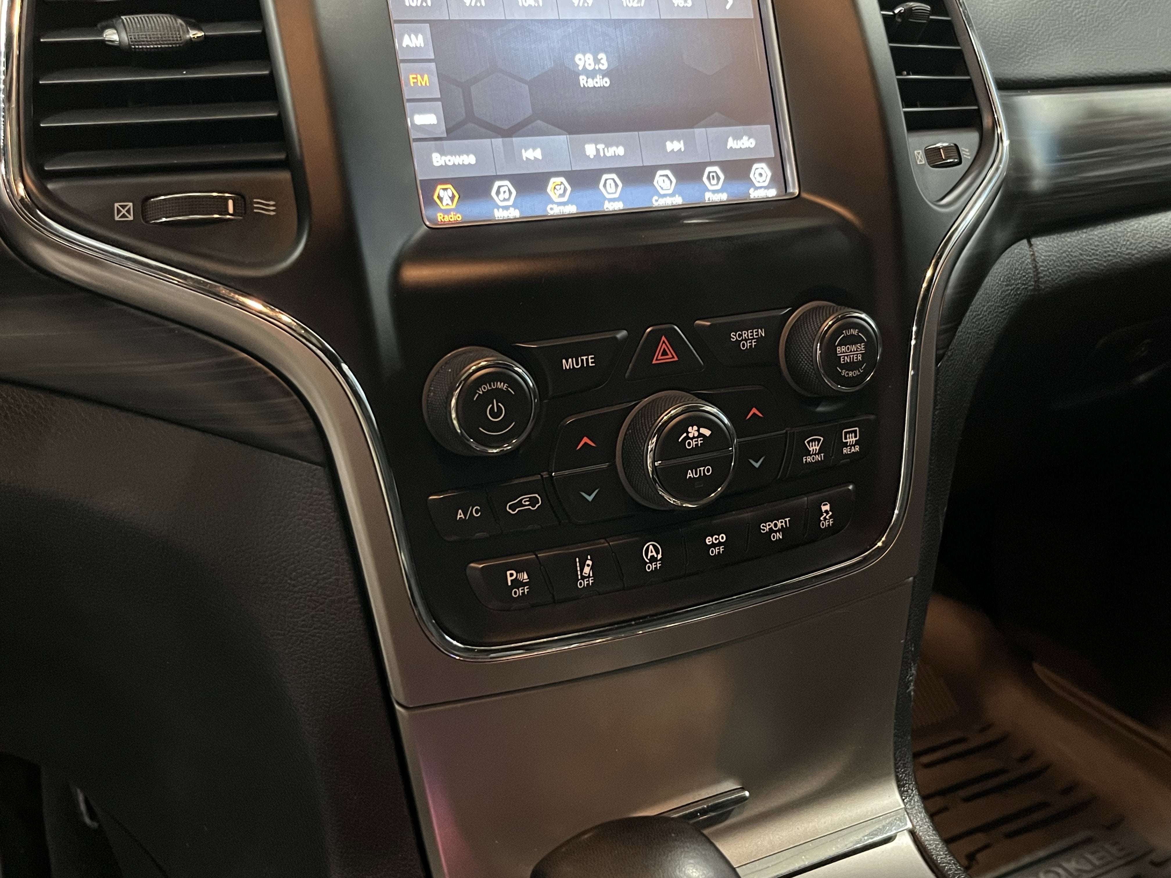 2021 Jeep Grand Cherokee Laredo E