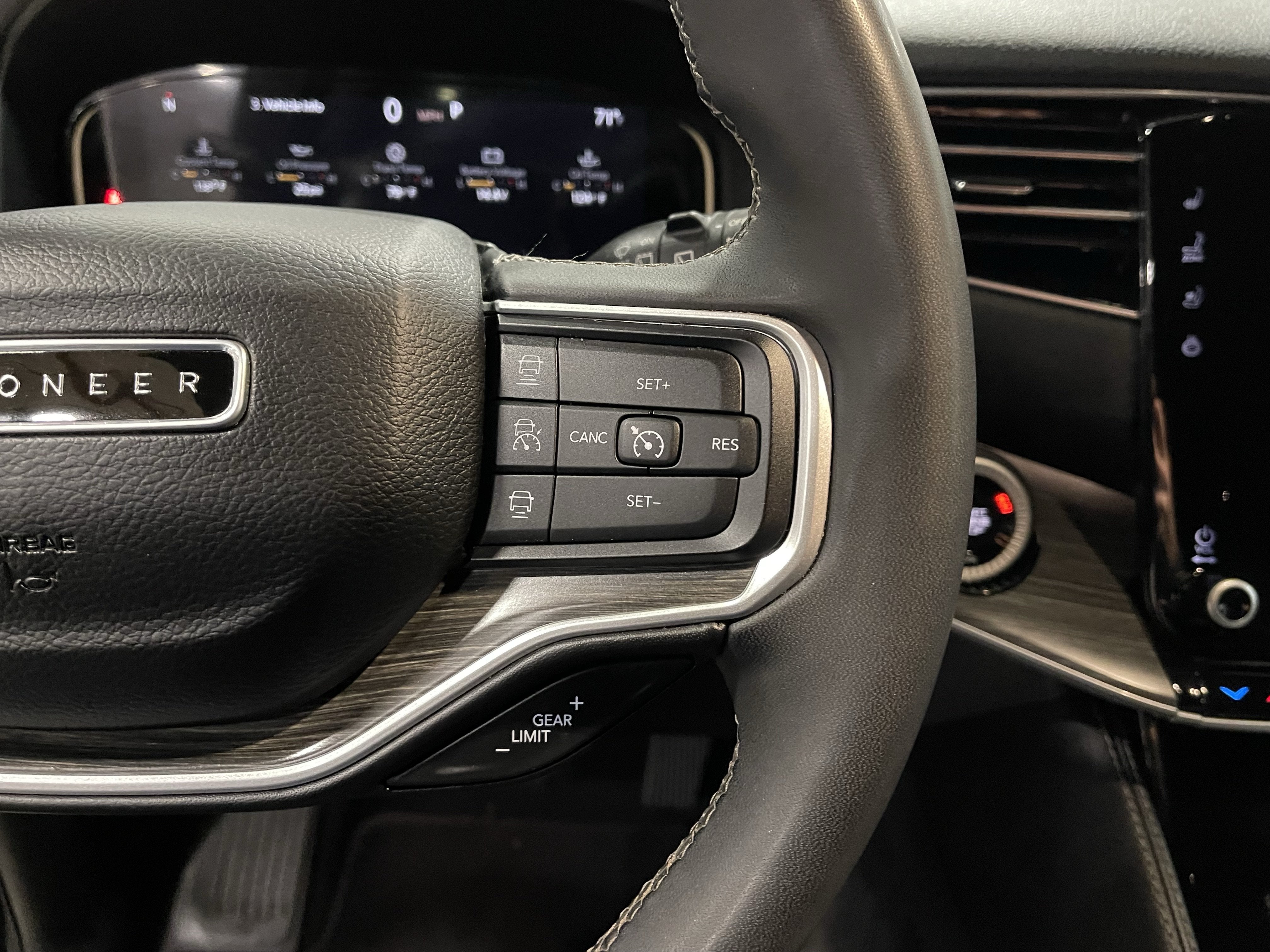 2024 Jeep Wagoneer L Series II