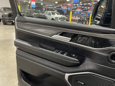 2024 Jeep Wagoneer L Series II