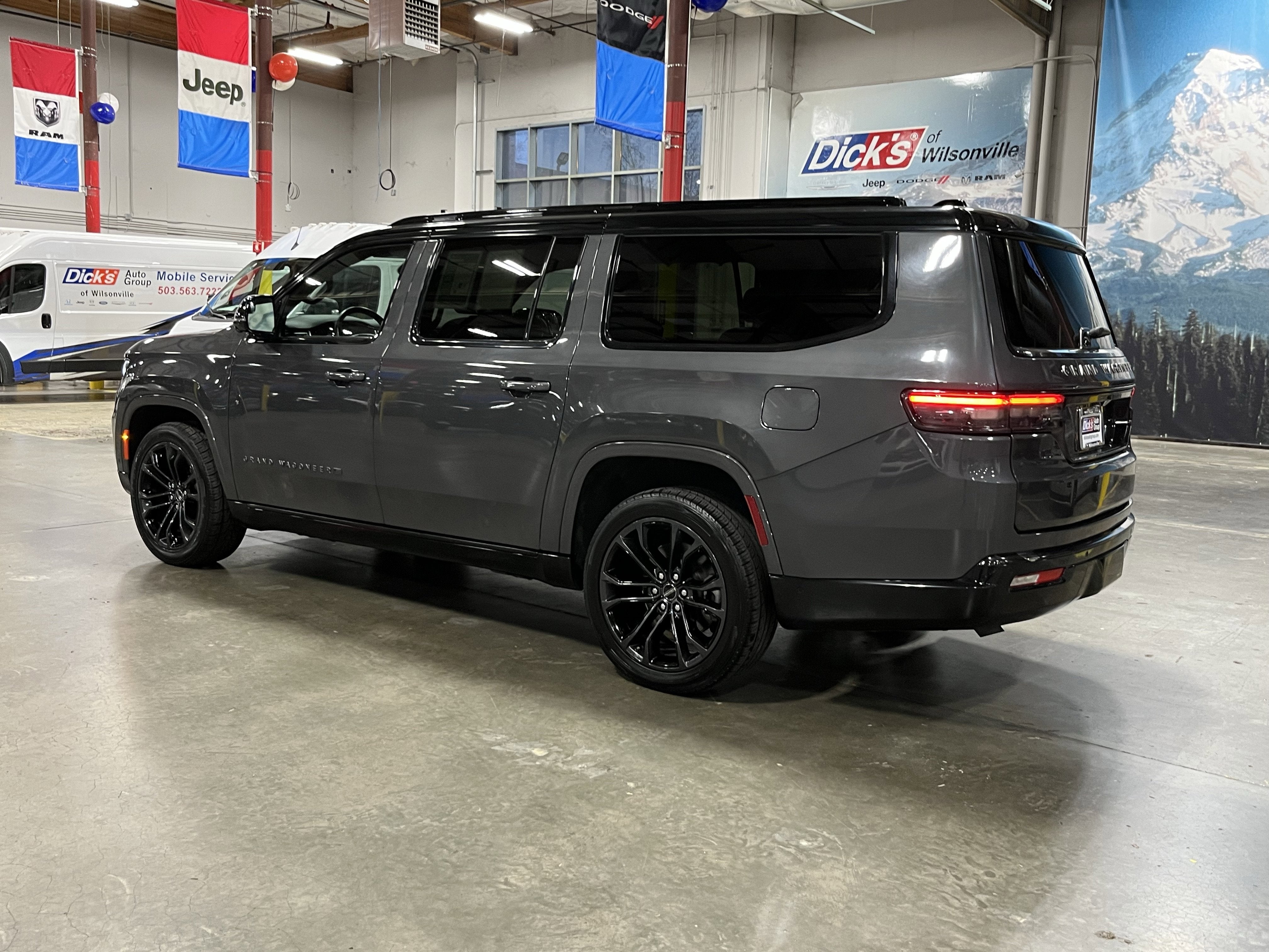 2024 Jeep Grand Wagoneer L Series II