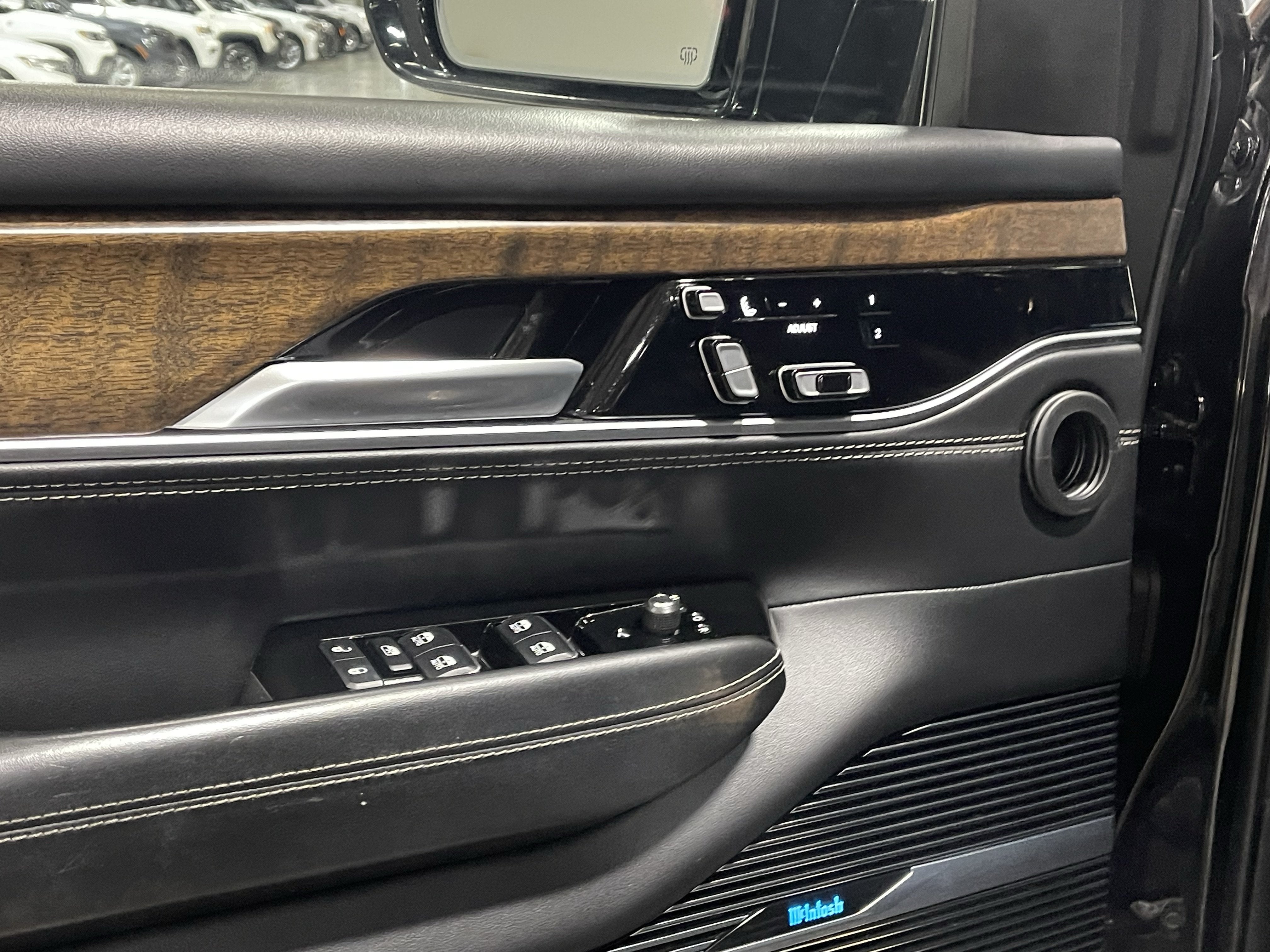 2023 Jeep Grand Wagoneer Series II