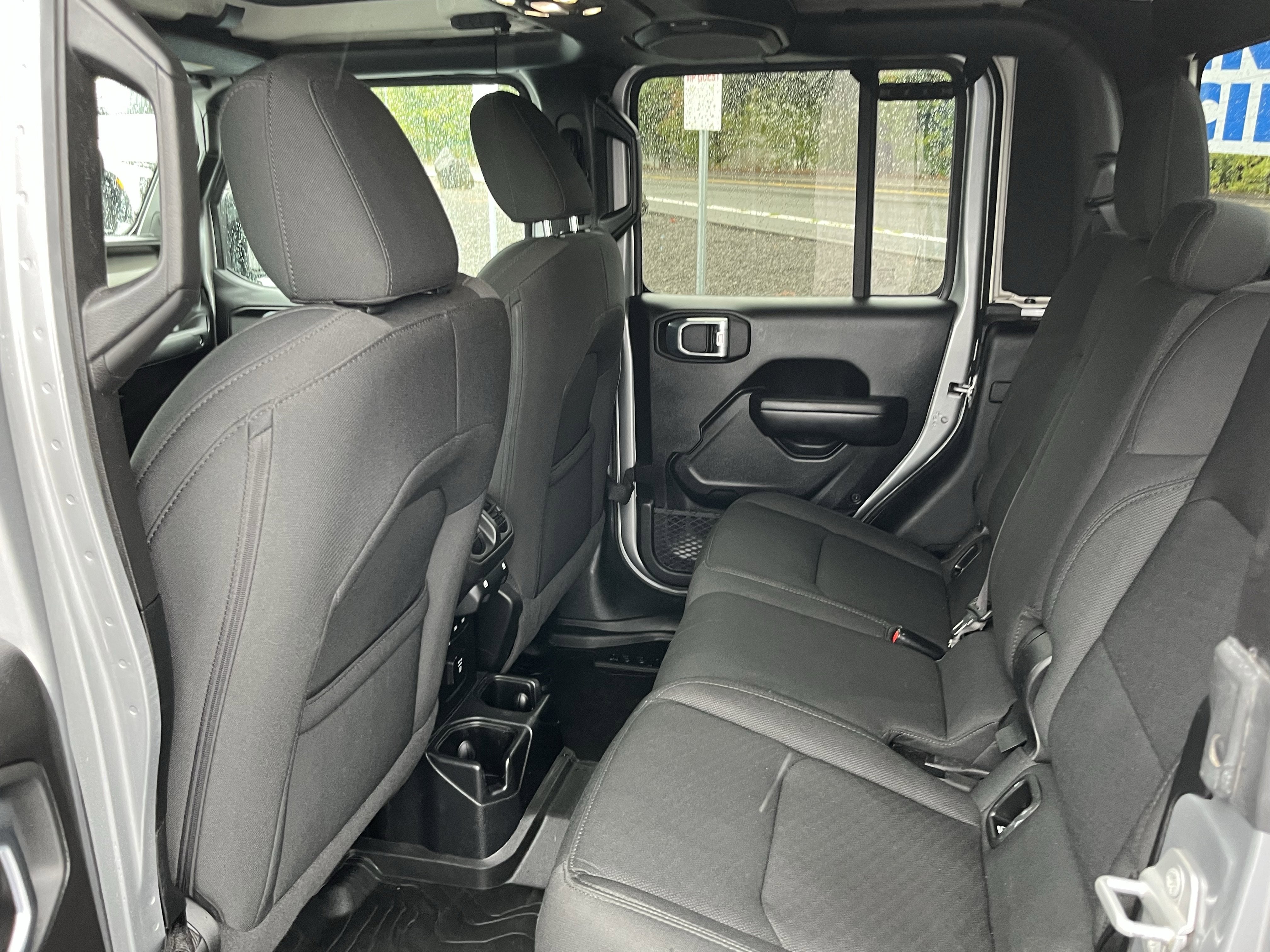 2021 Jeep Gladiator Willys