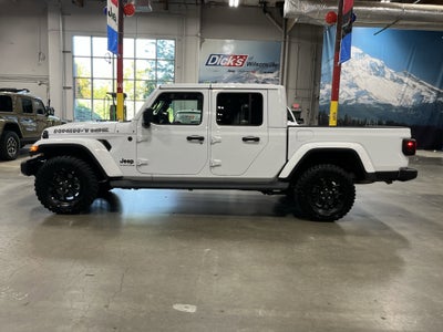 2025 Jeep Gladiator High Tide