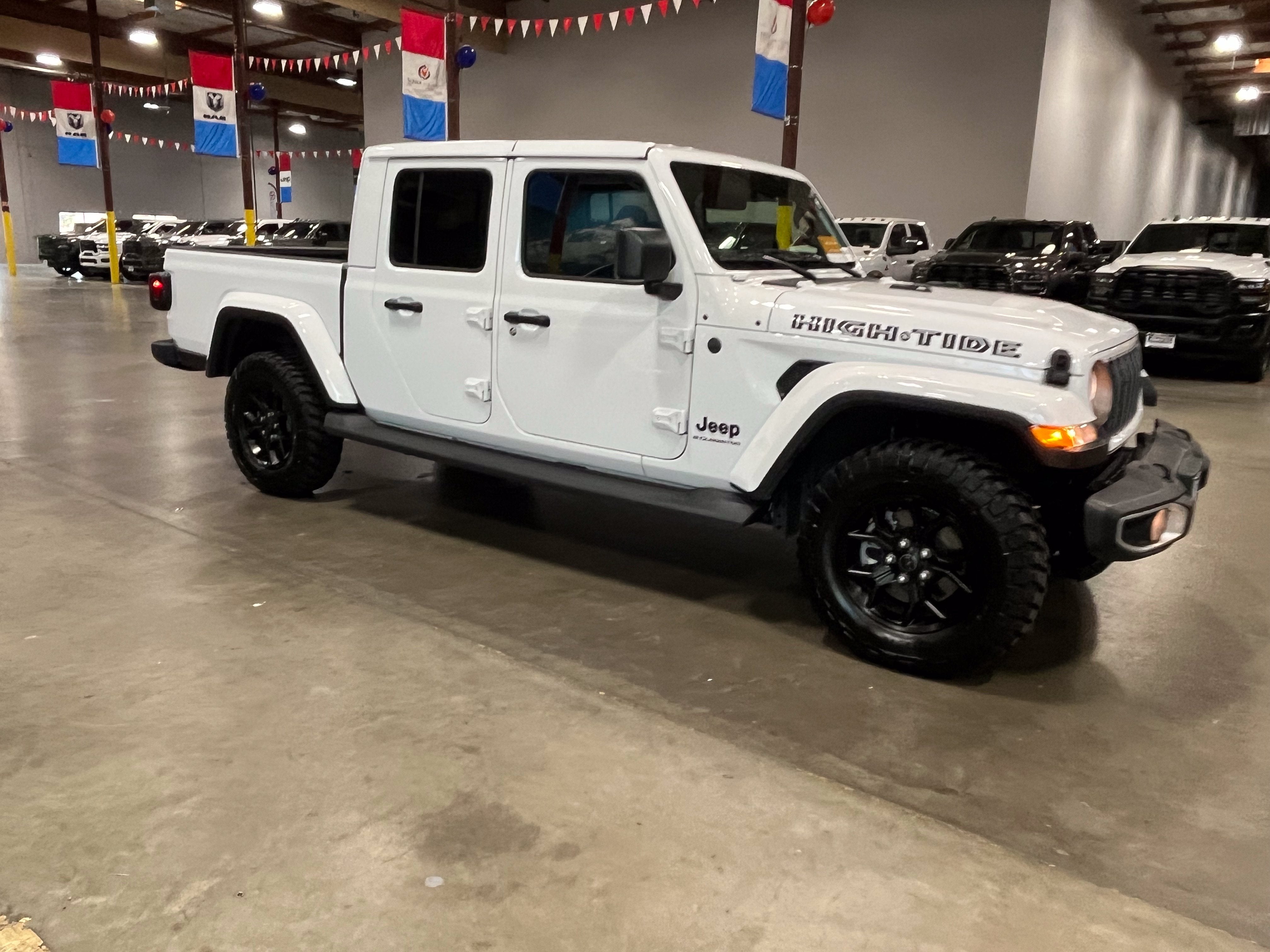 2025 Jeep Gladiator High Tide