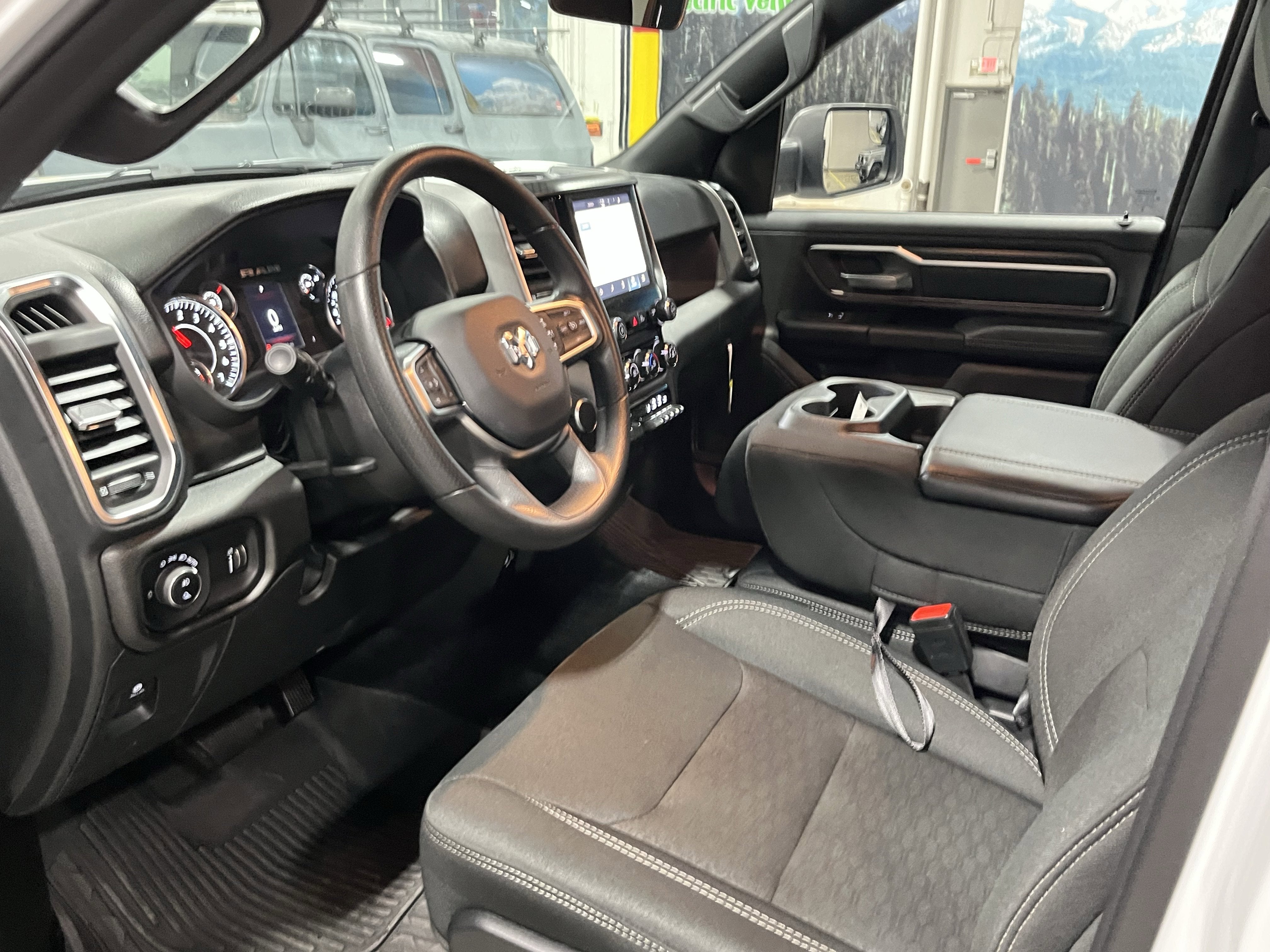 2025 RAM 1500 Big Horn/Lone Star