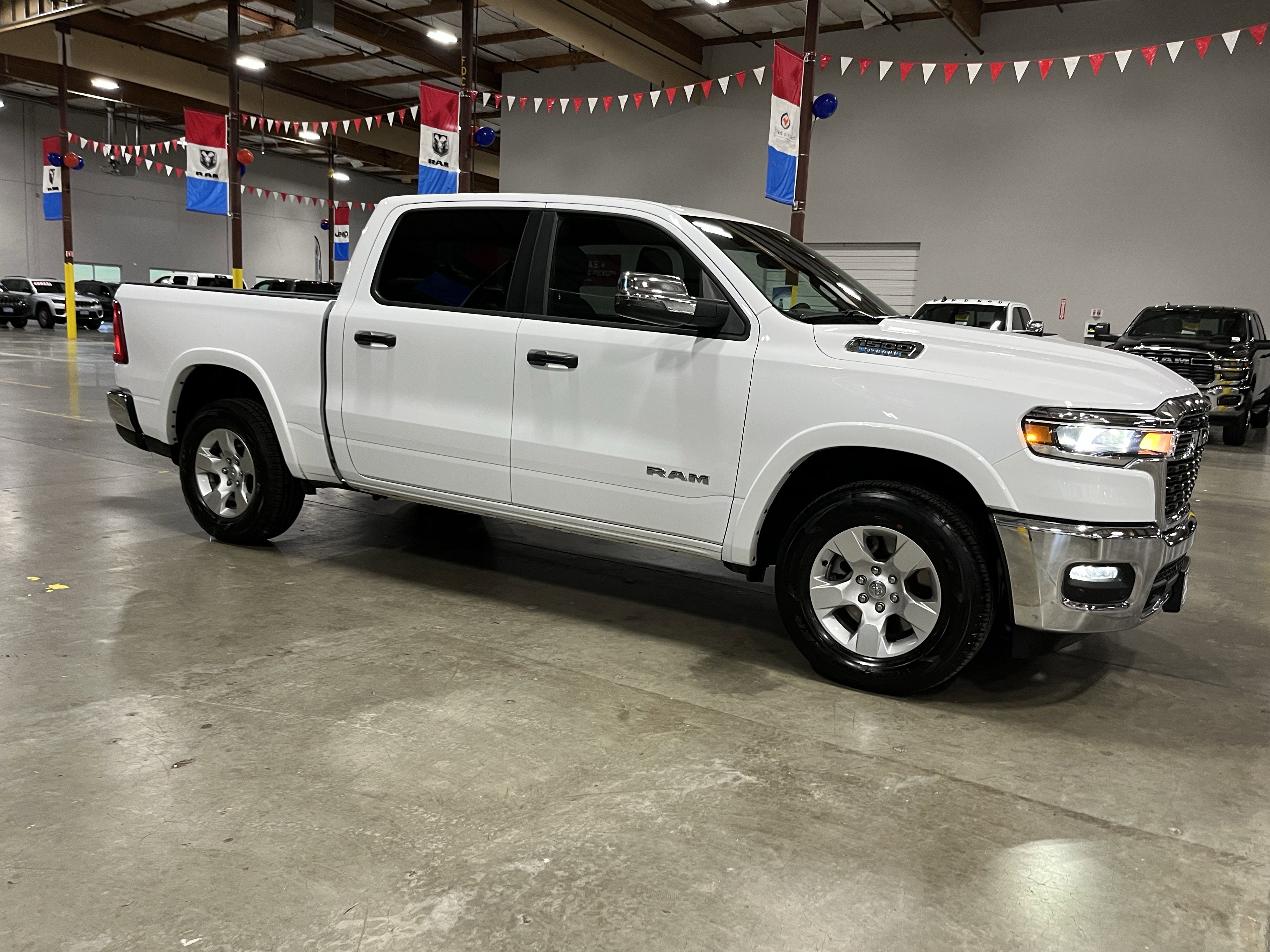 2025 RAM 1500 Big Horn/Lone Star