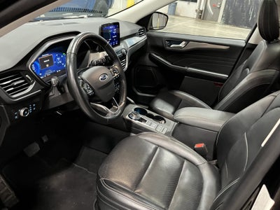 2021 Ford Escape Hybrid Titanium