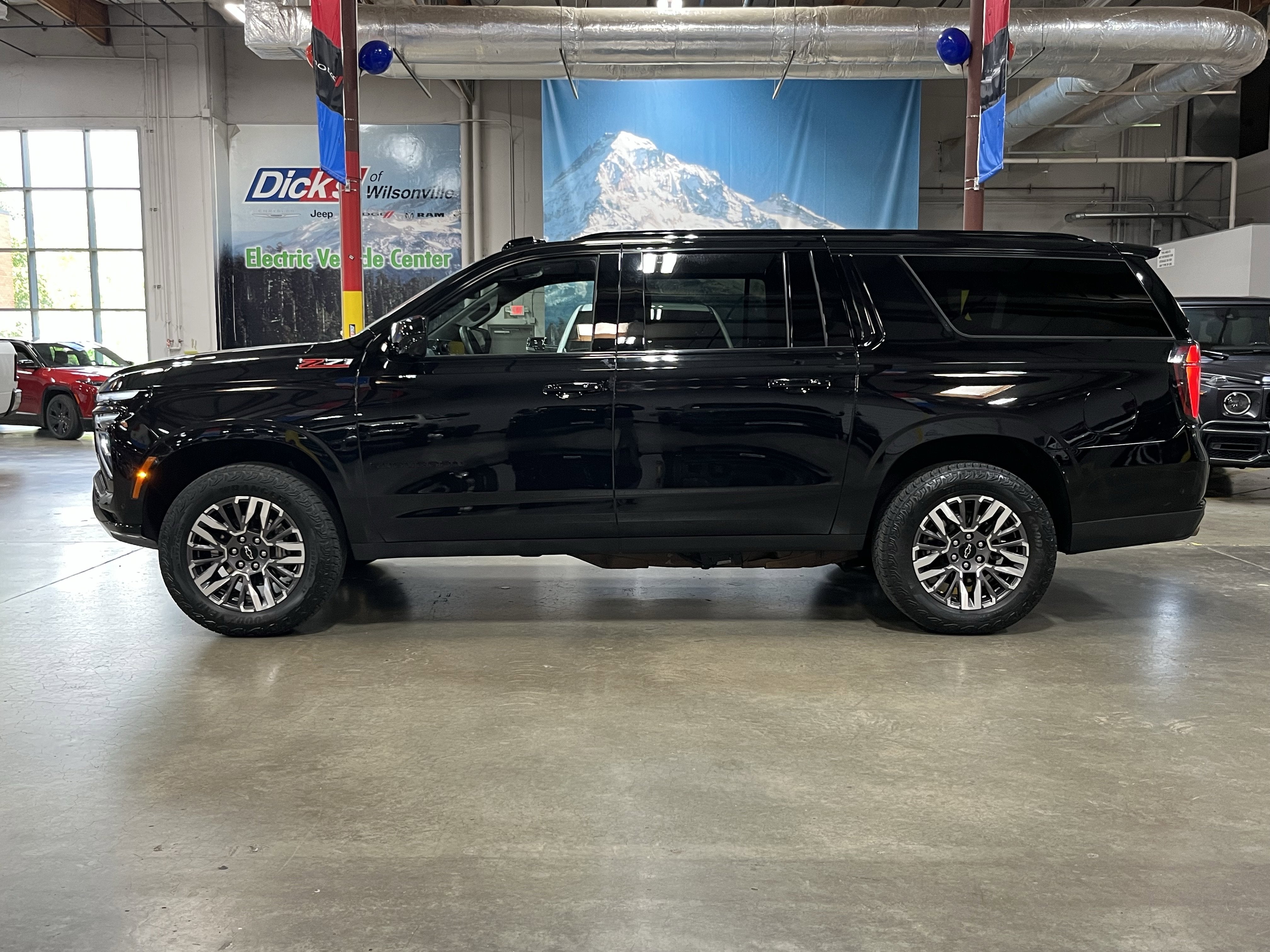 2025 Chevrolet Suburban Z71