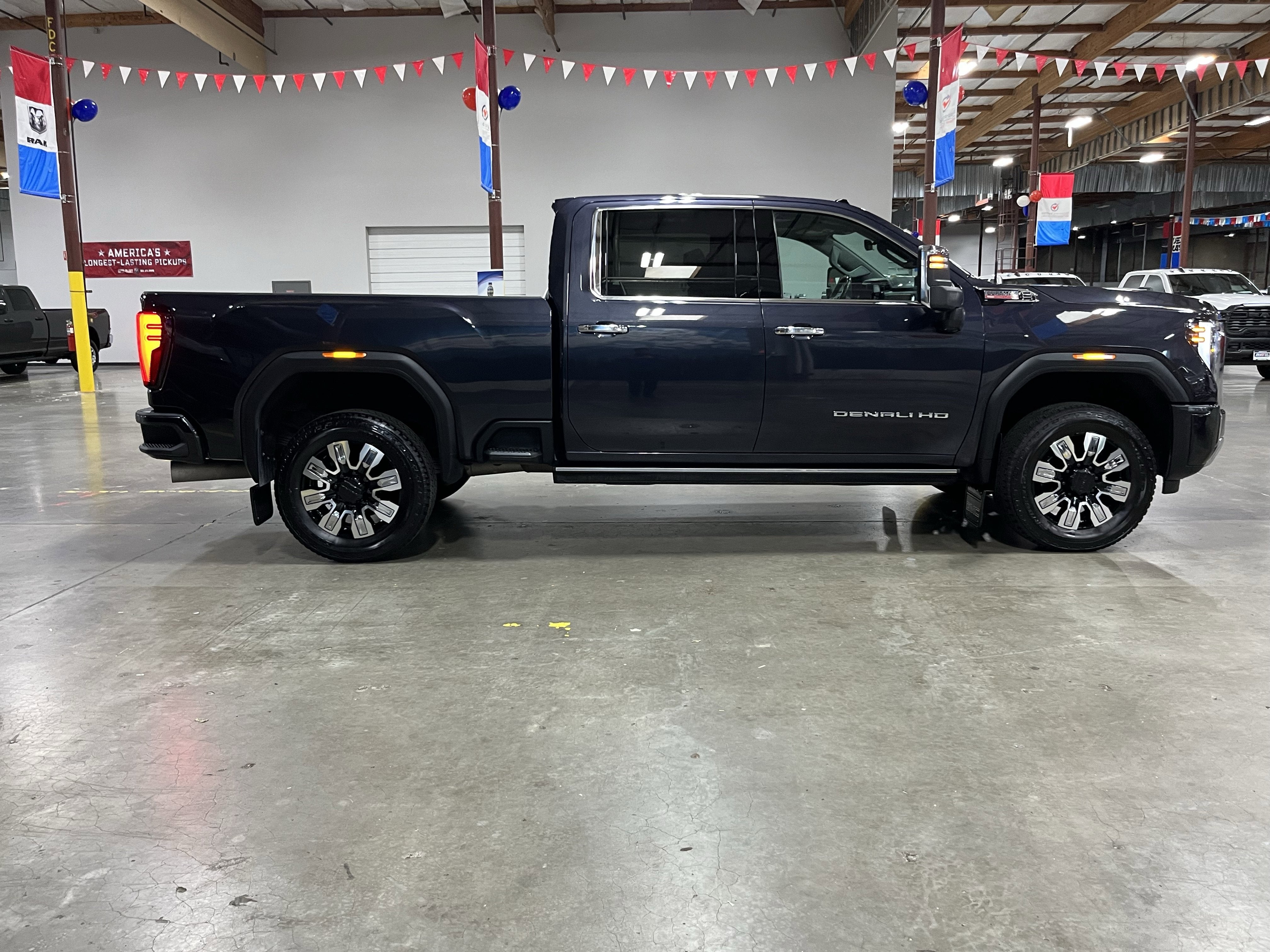 2024 GMC Sierra 3500HD Denali