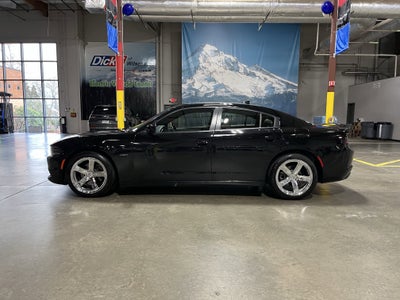 2017 Dodge Charger R/T