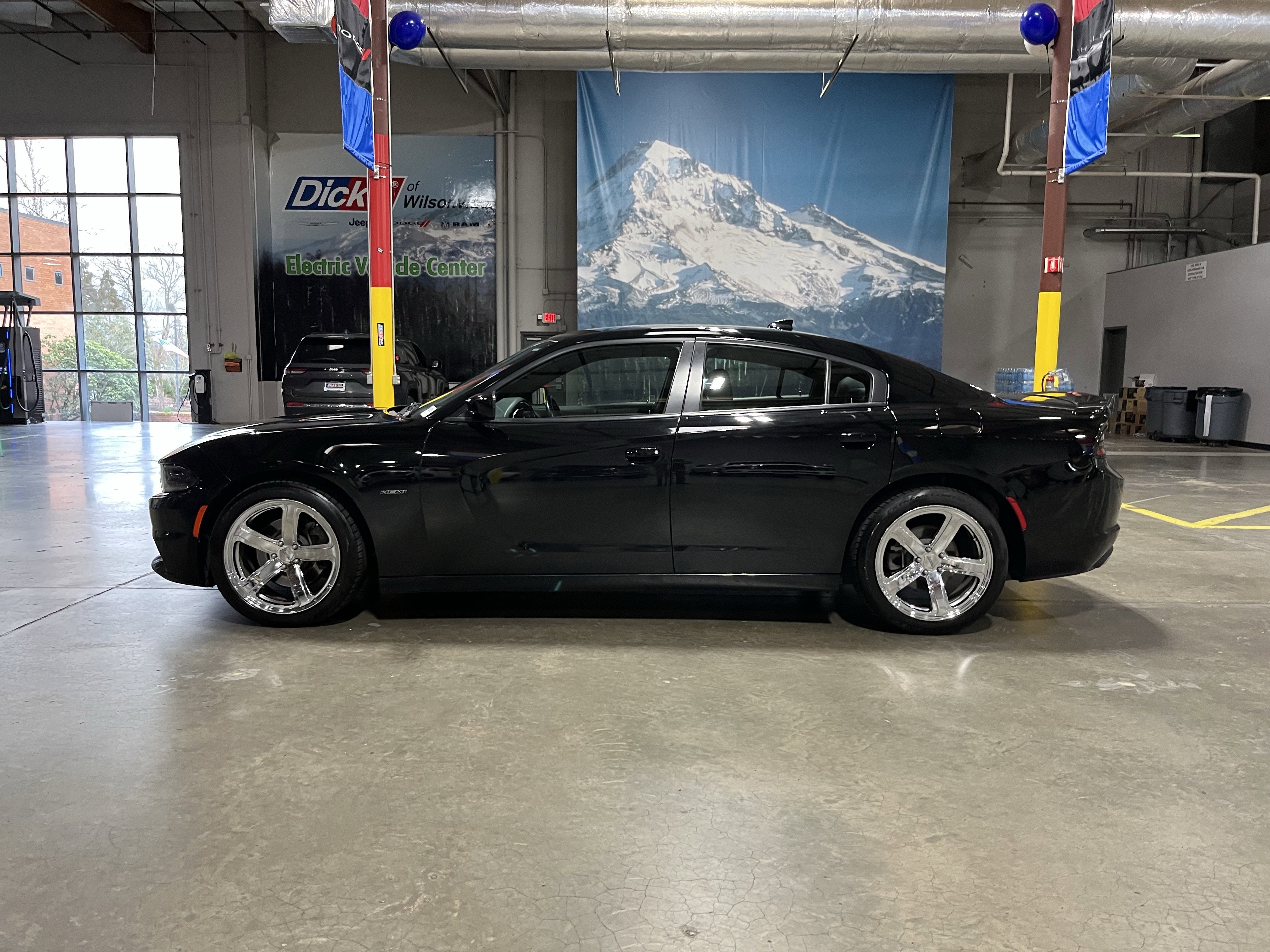 2017 Dodge Charger R/T