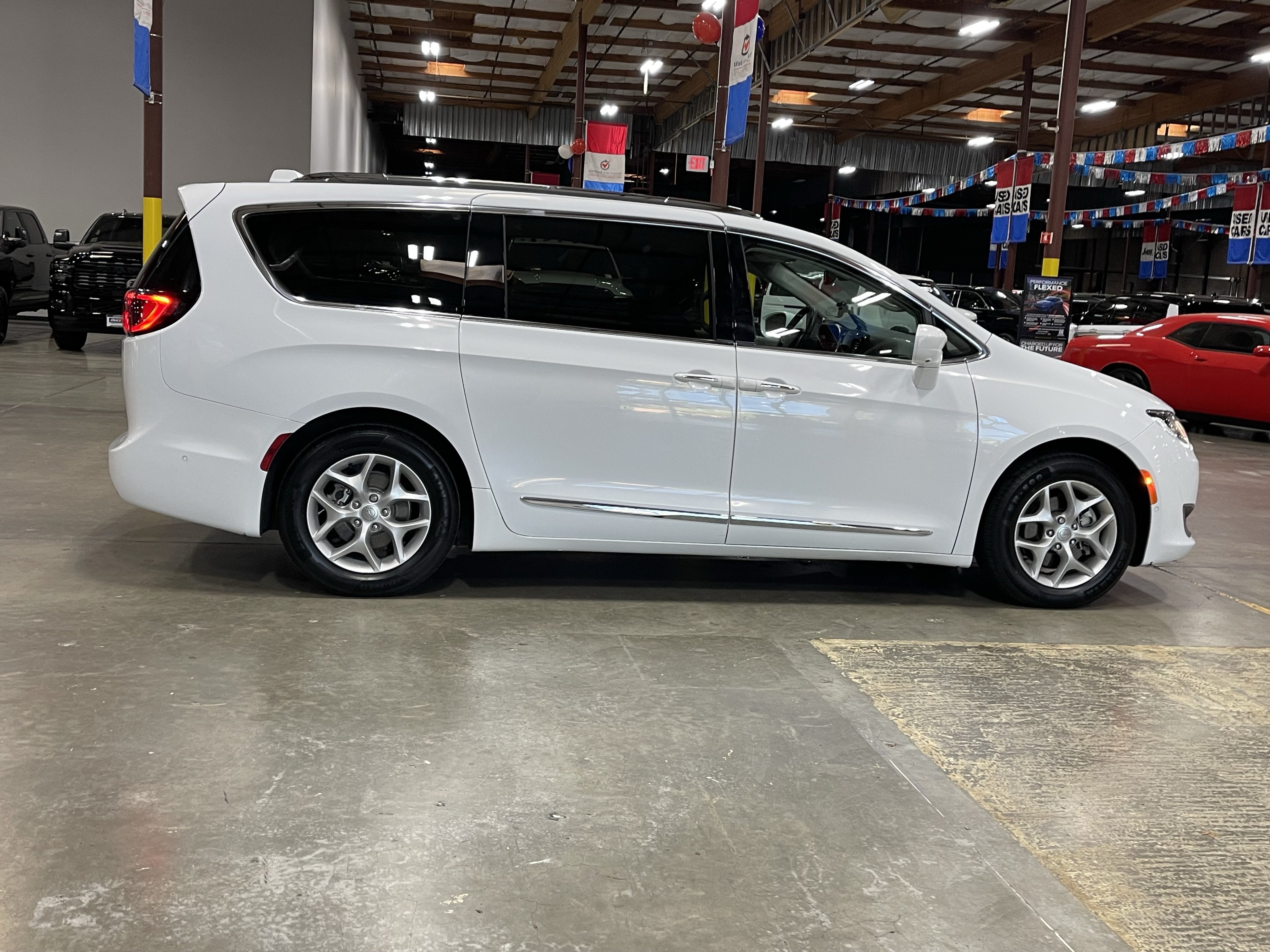 2018 Chrysler Pacifica Touring L Plus