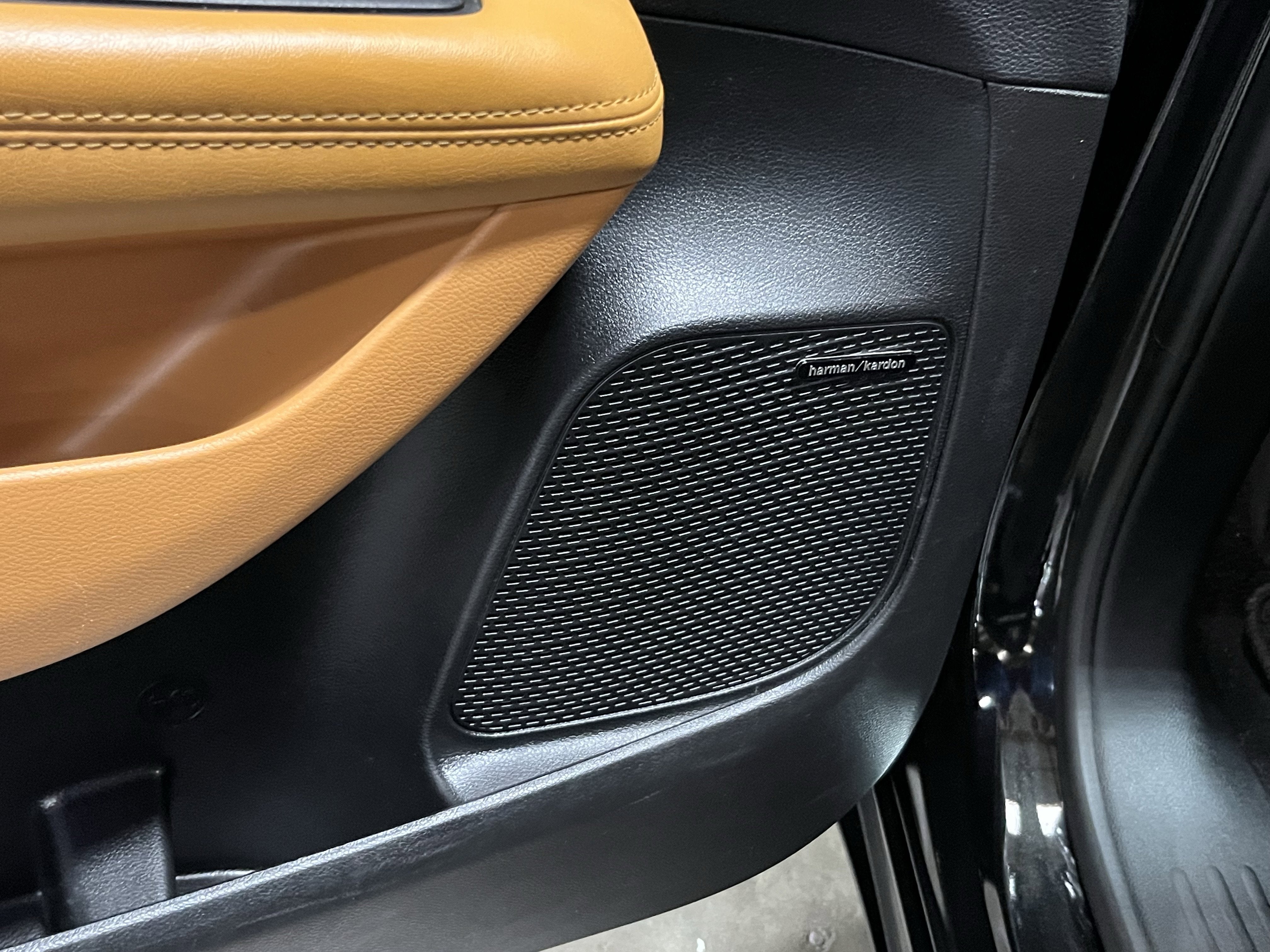 2023 Chrysler Pacifica Hybrid Pinnacle