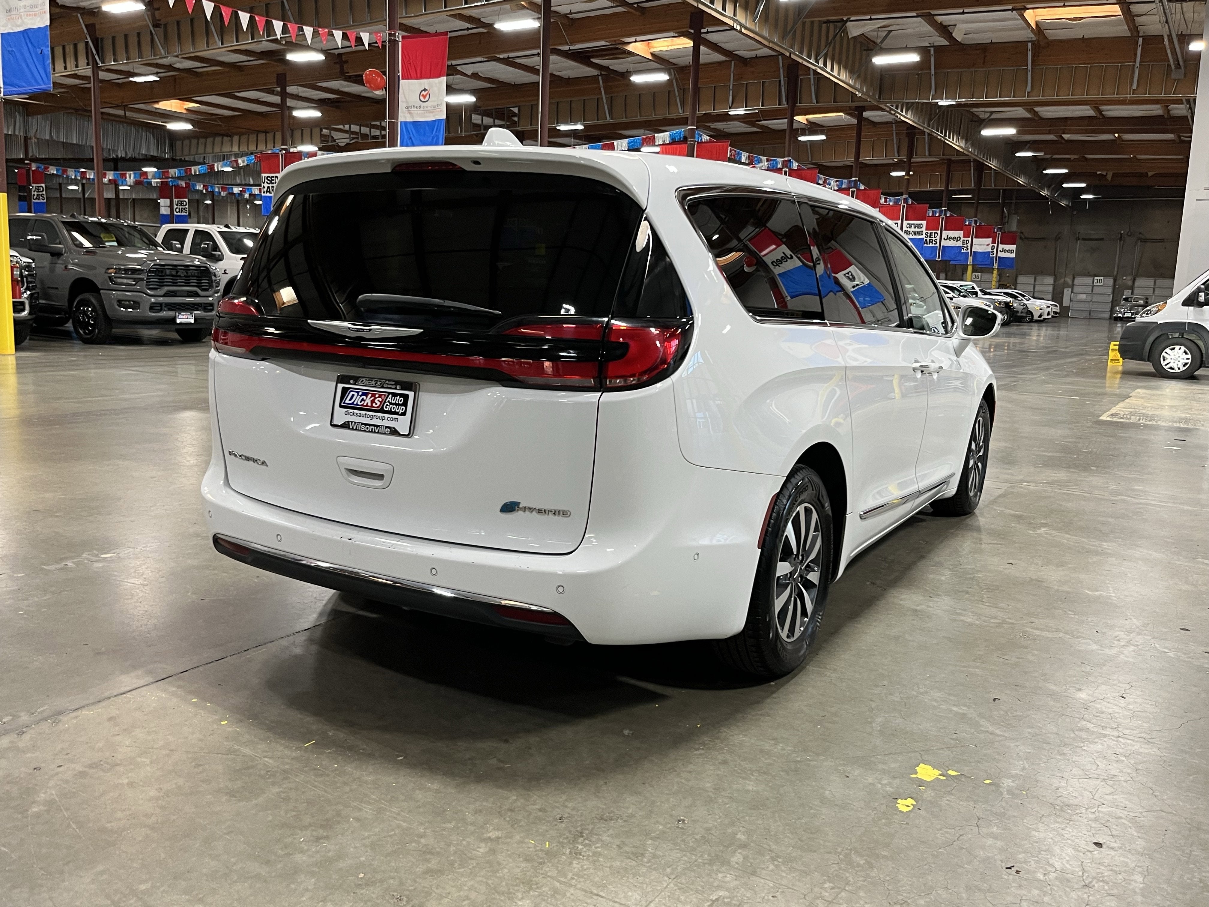 2022 Chrysler Pacifica Hybrid Limited