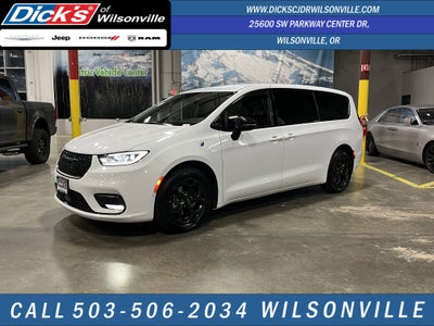 2024 Chrysler Pacifica Hybrid Select