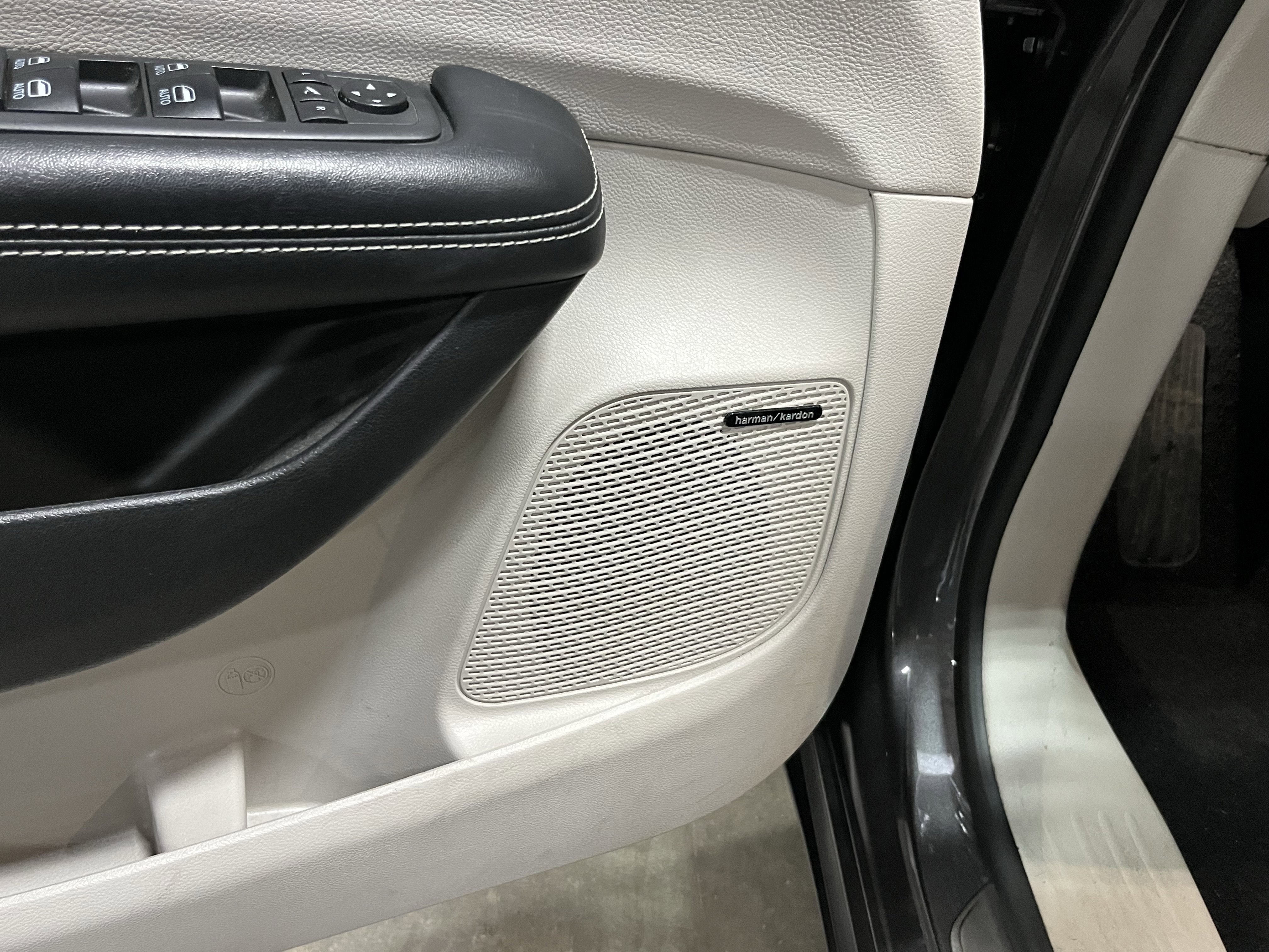 2021 Chrysler Pacifica Hybrid Limited