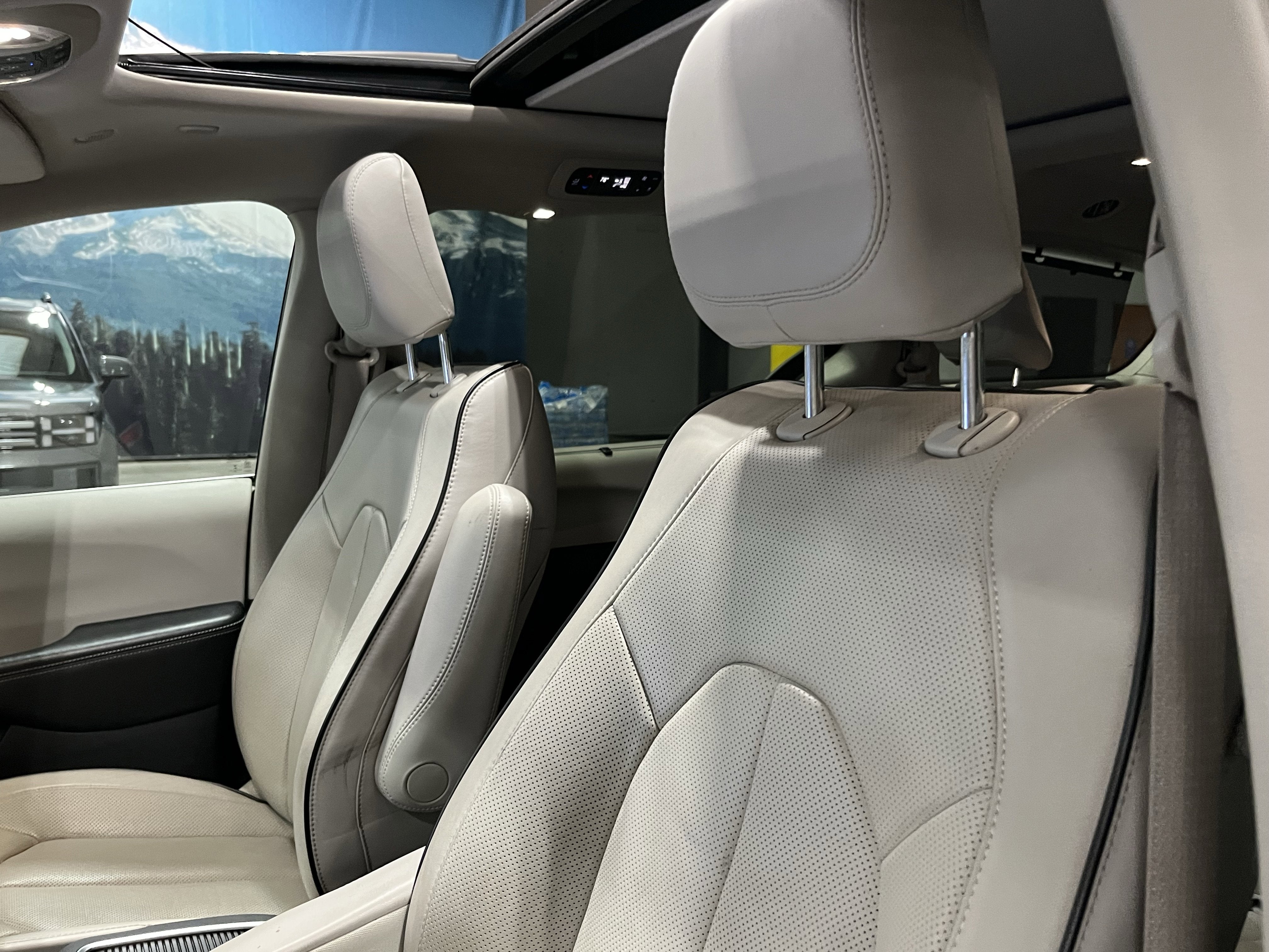 2021 Chrysler Pacifica Hybrid Limited