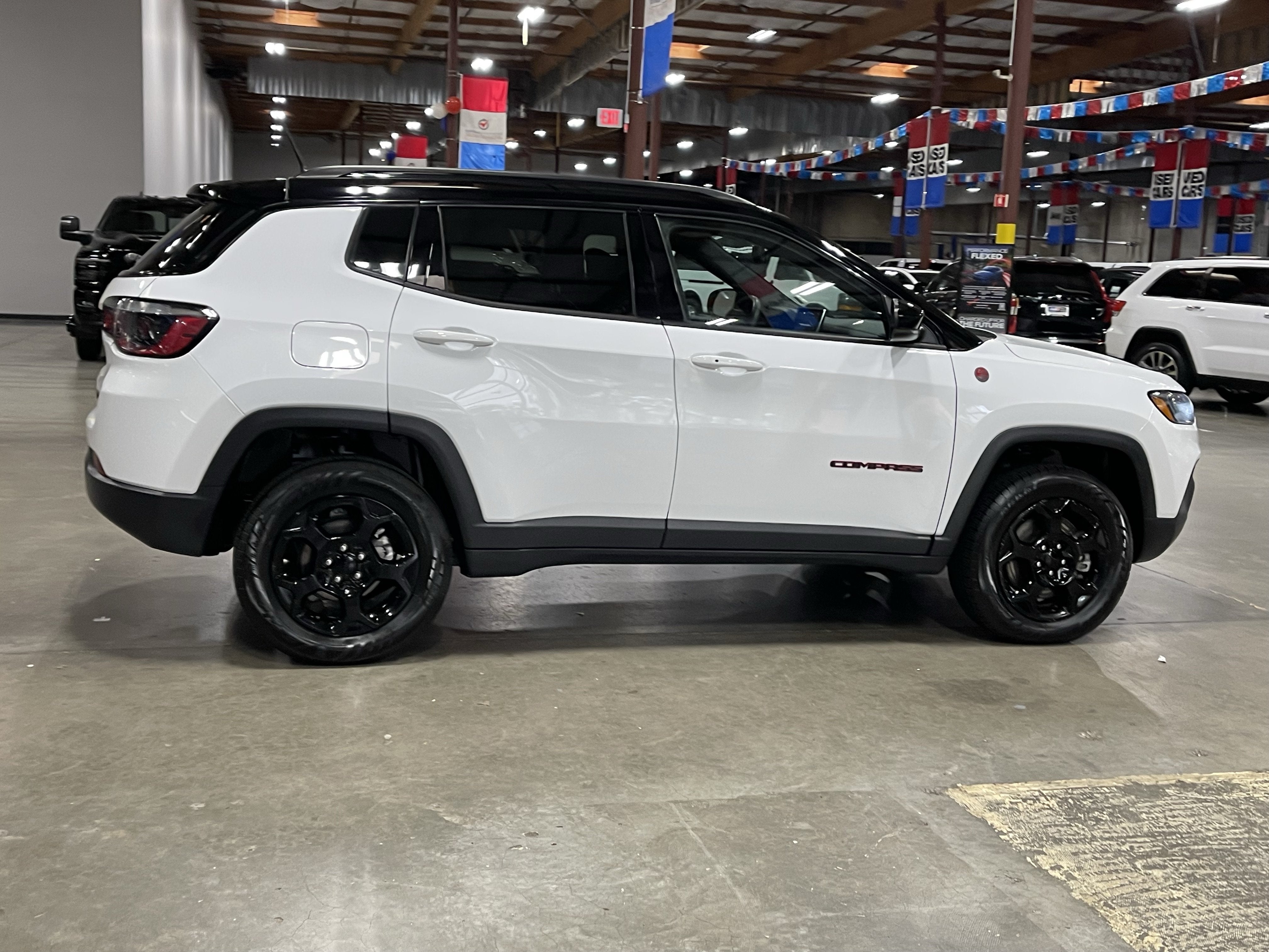 2023 Jeep Compass Trailhawk