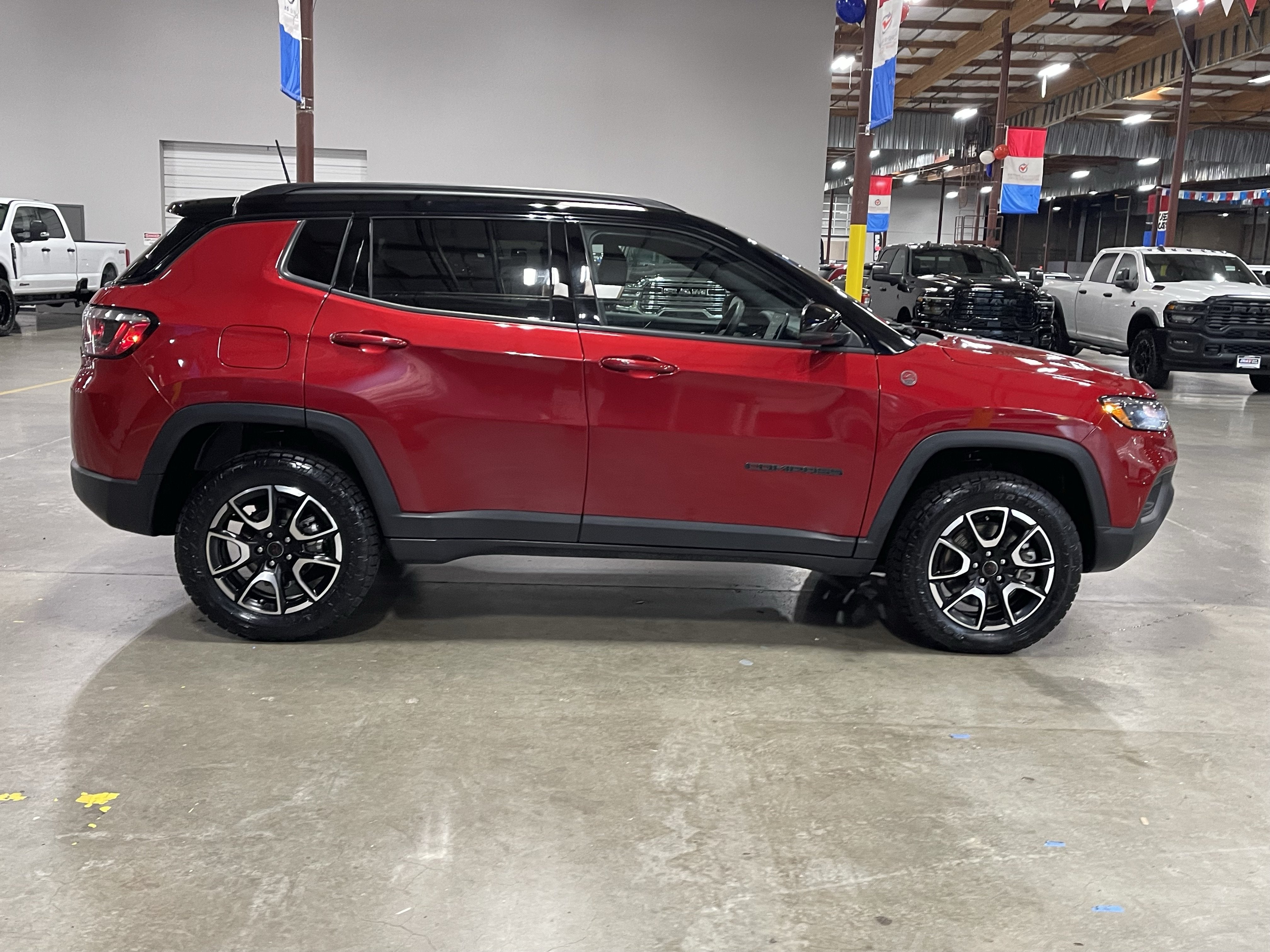 2025 Jeep Compass Trailhawk