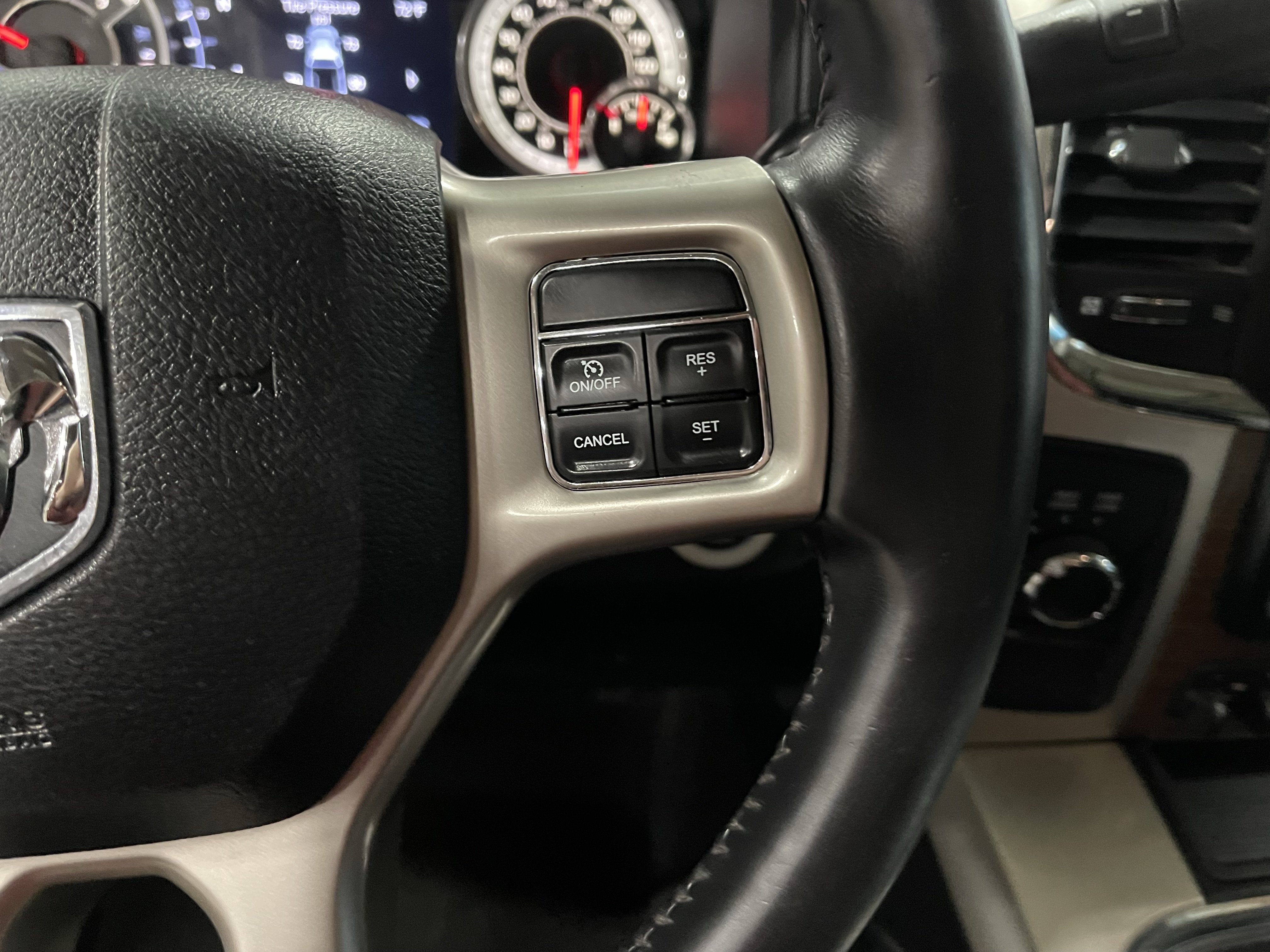 2016 RAM 3500 Laramie