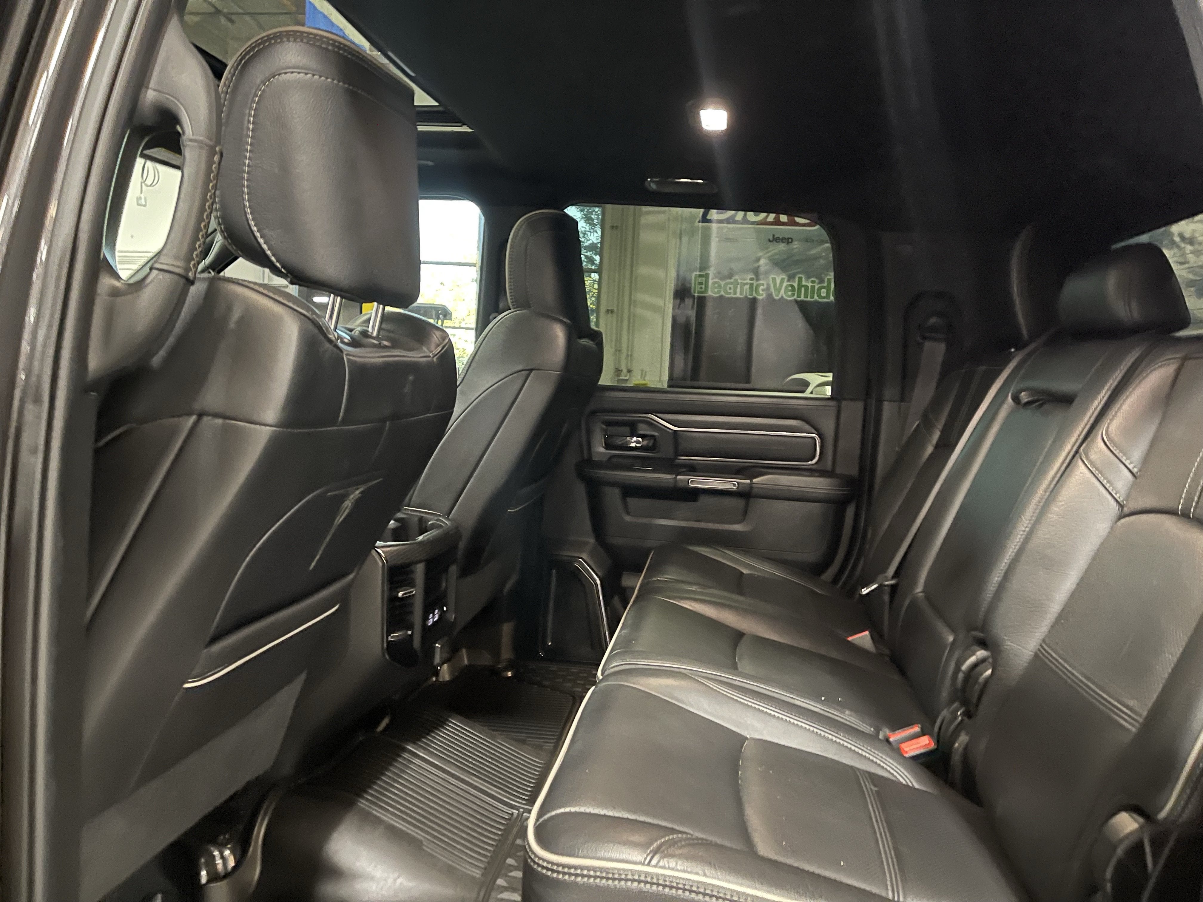 2022 RAM 3500 Limited