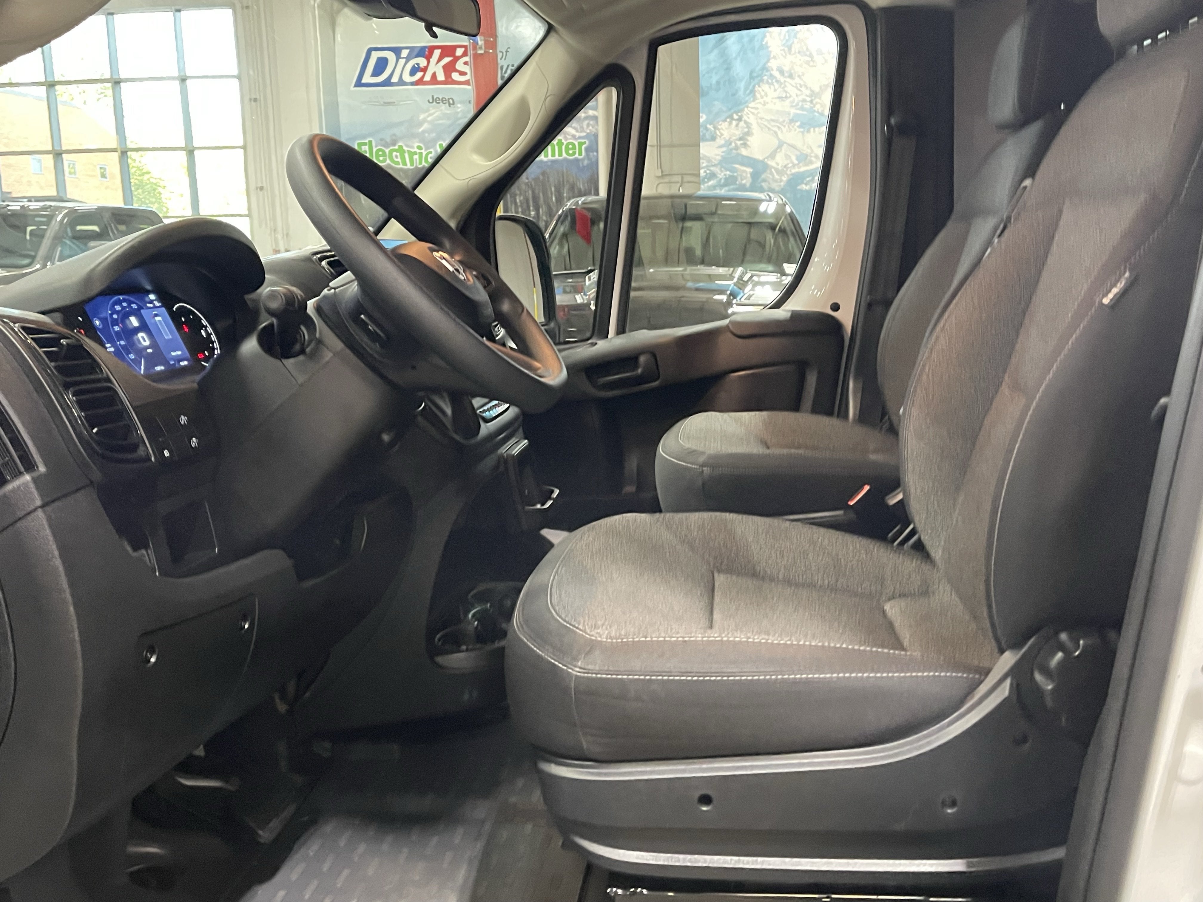 2025 RAM ProMaster 2500 Base