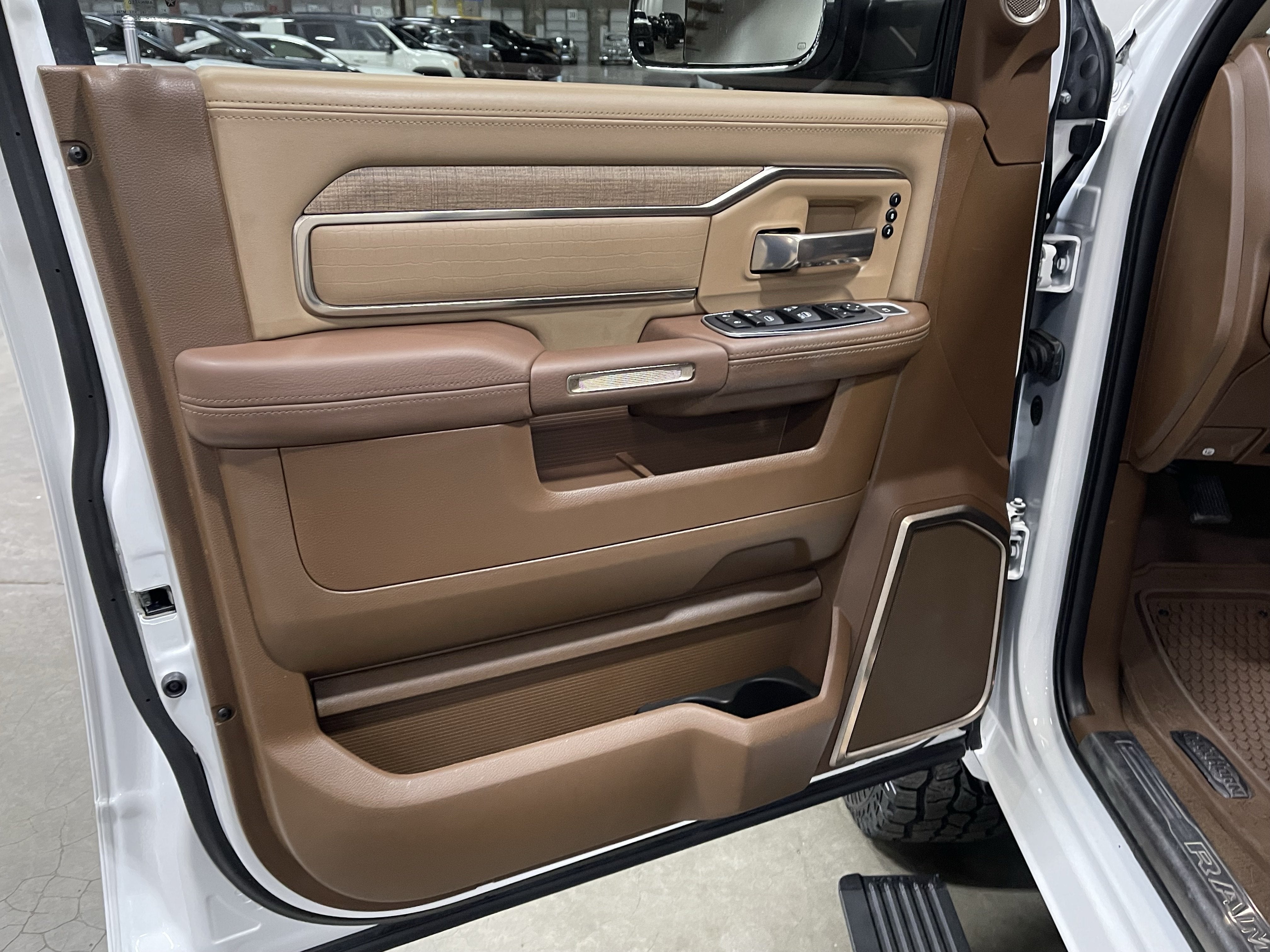 2019 RAM 2500 Laramie Longhorn
