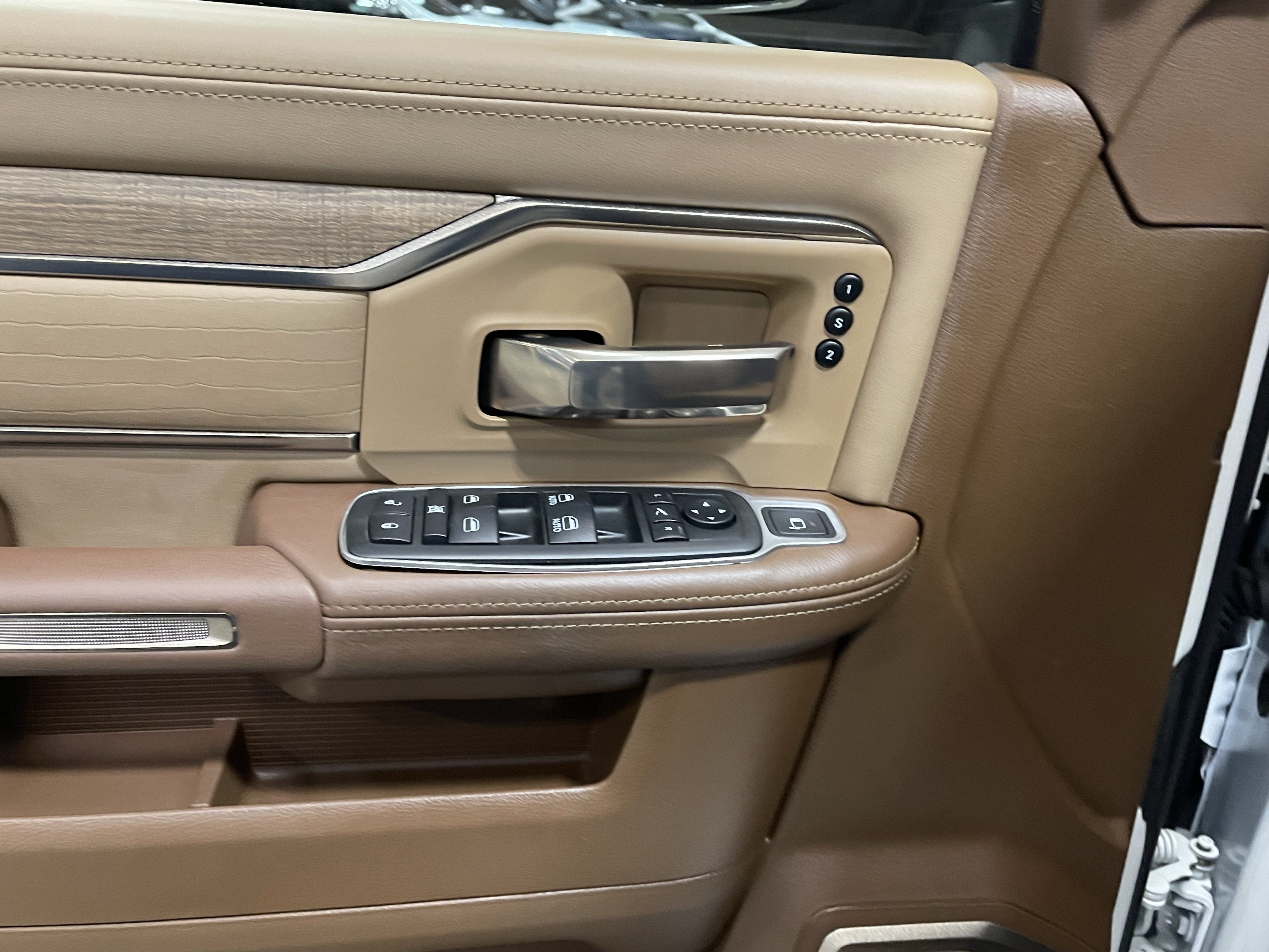 2019 RAM 2500 Laramie Longhorn