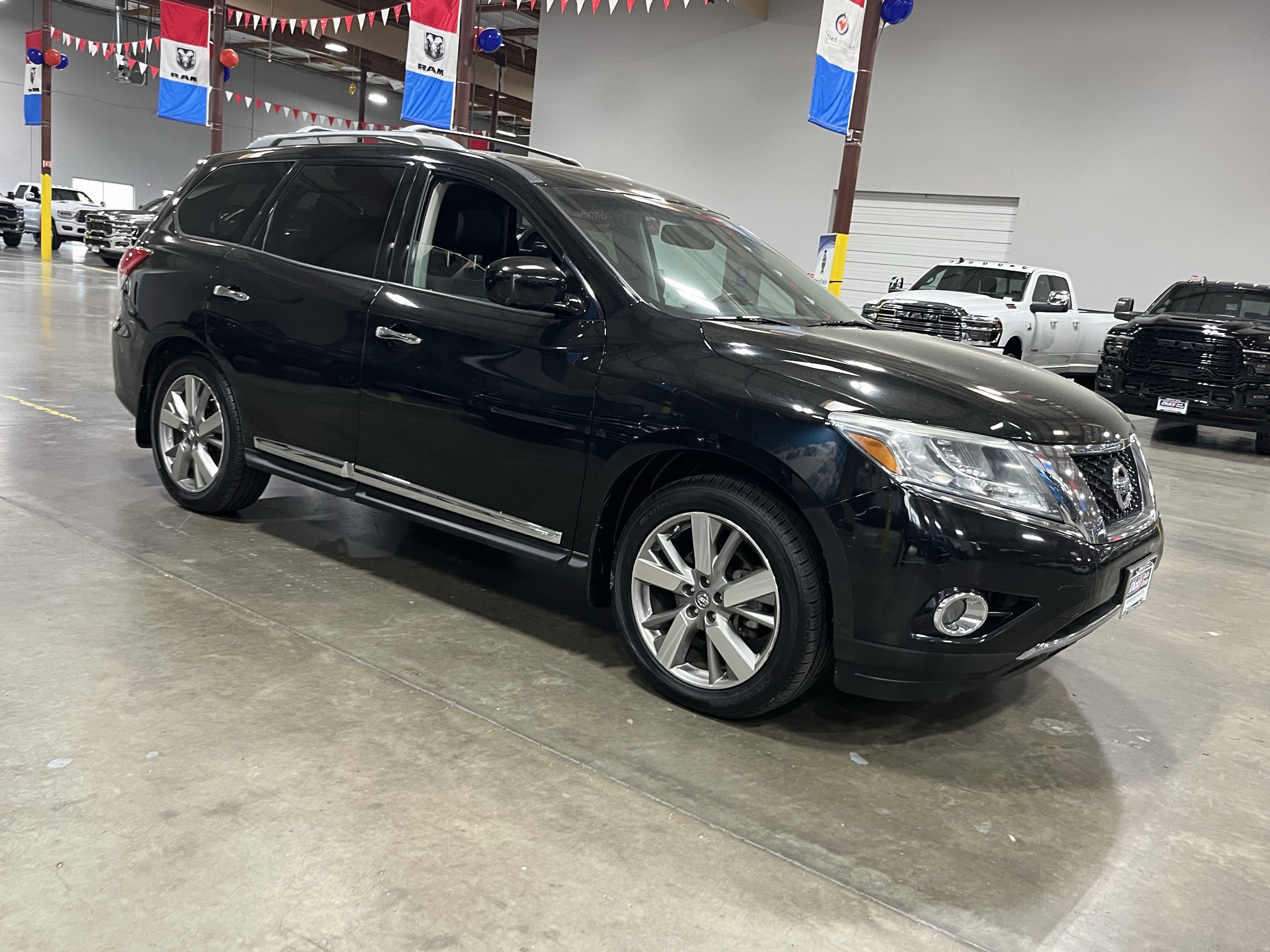 2013 Nissan Pathfinder Platinum