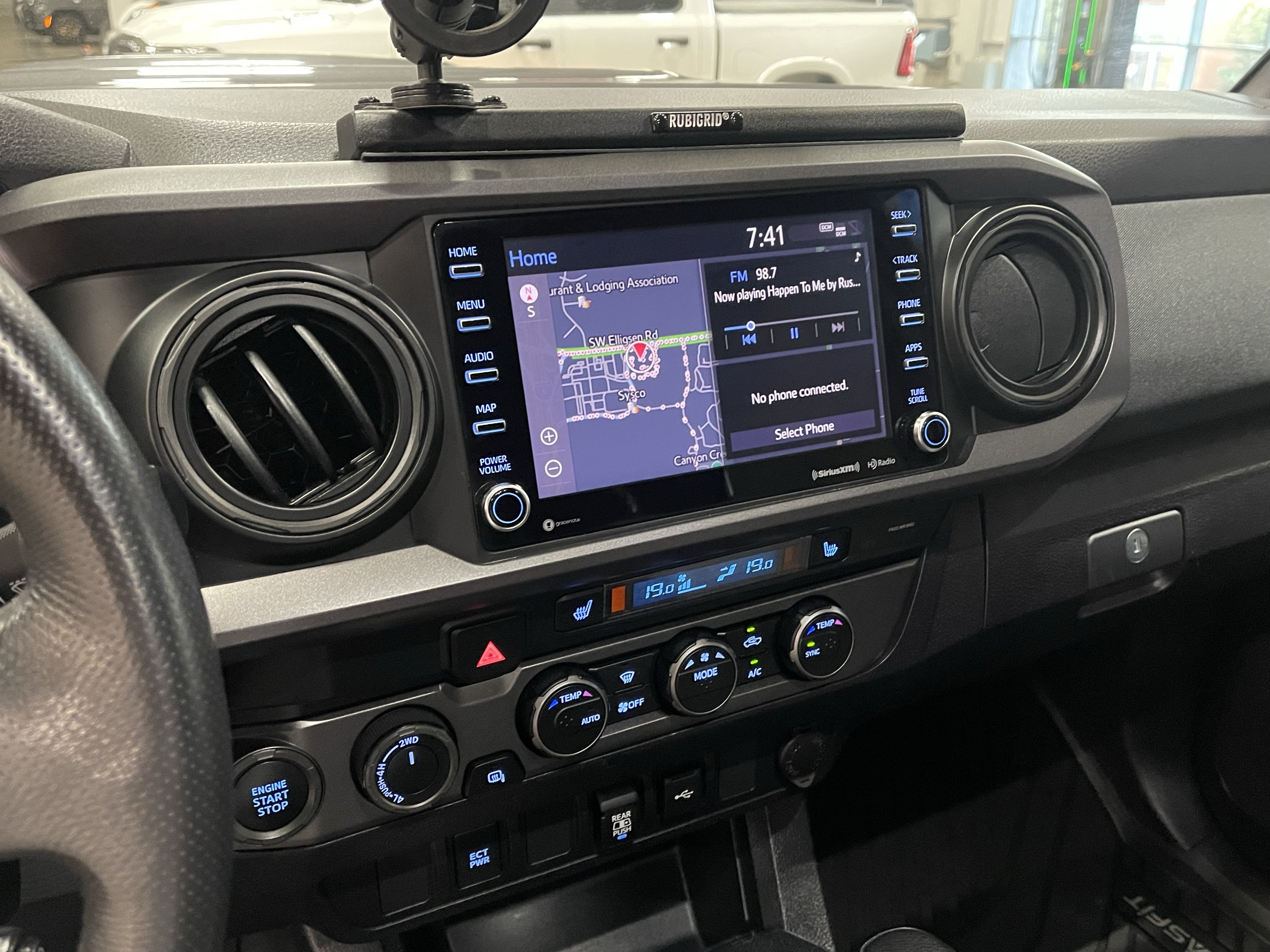 2020 Toyota Tacoma SR5