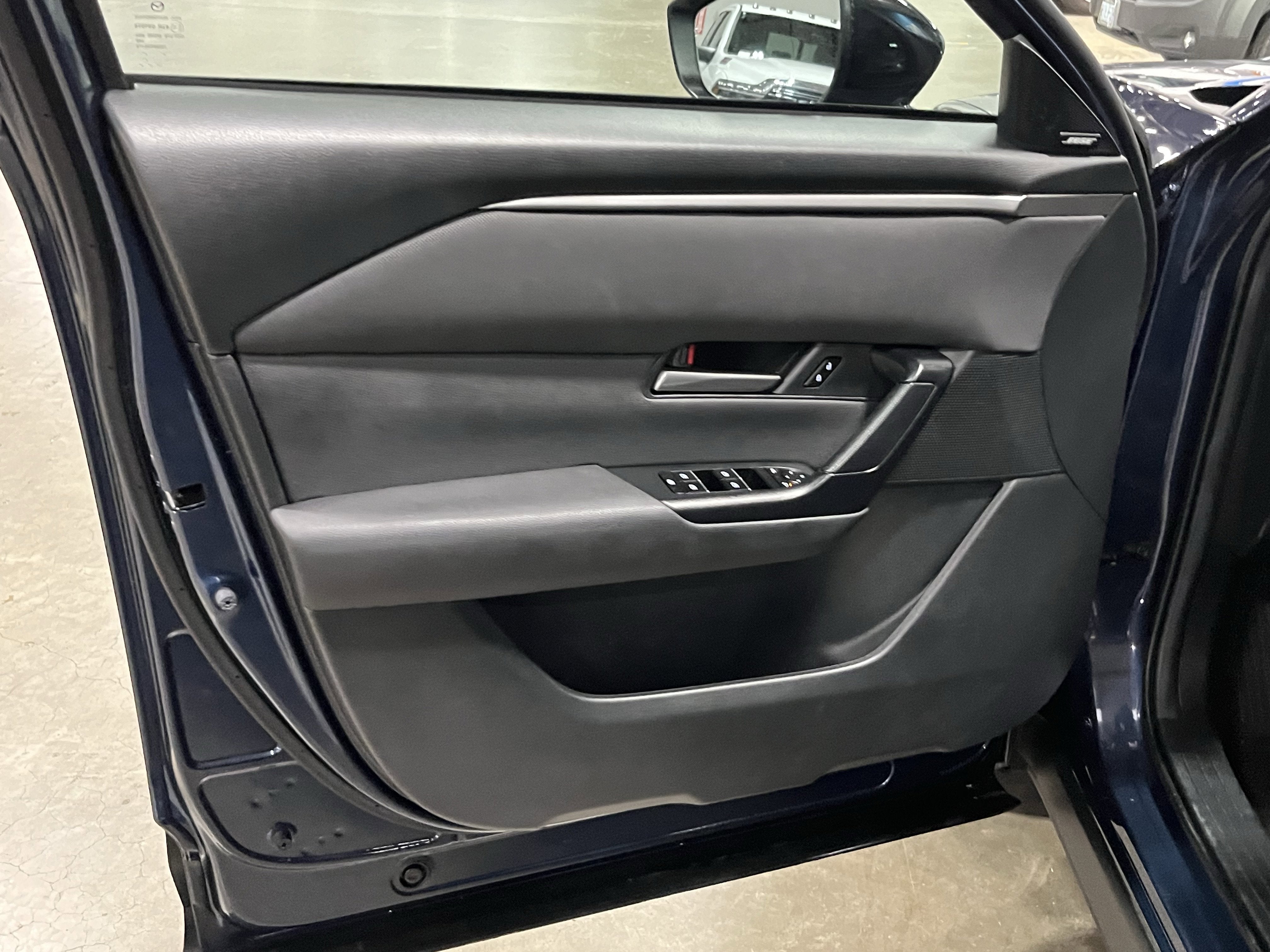 2025 Mazda Mazda CX-50 2.5 S Premium Package