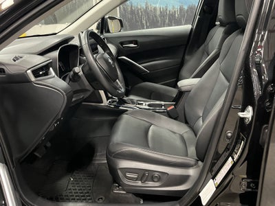 2024 Toyota Corolla Cross XLE