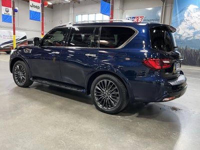 2022 INFINITI QX80 Premium Select