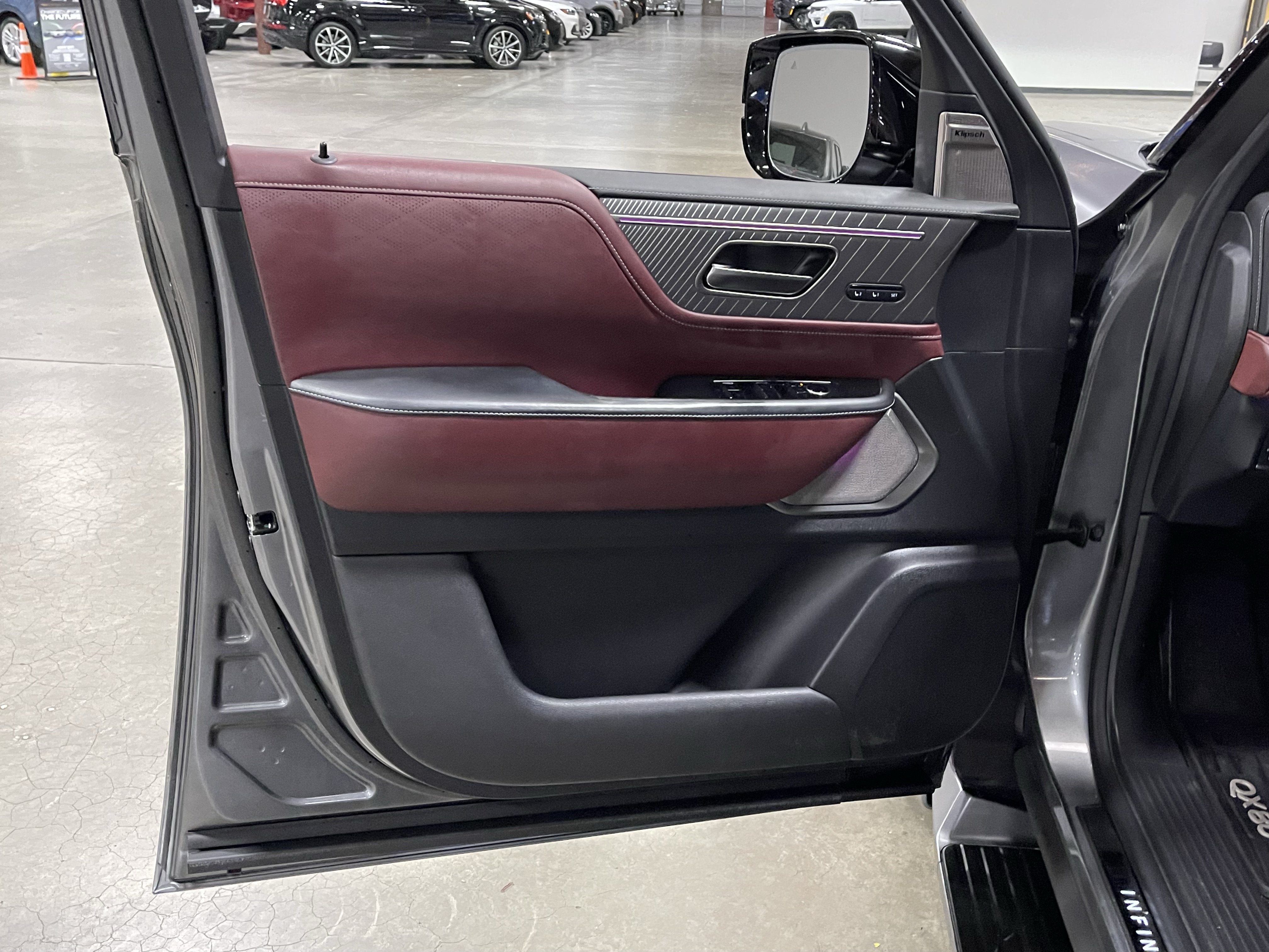 2025 INFINITI QX80 AUTOGRAPH