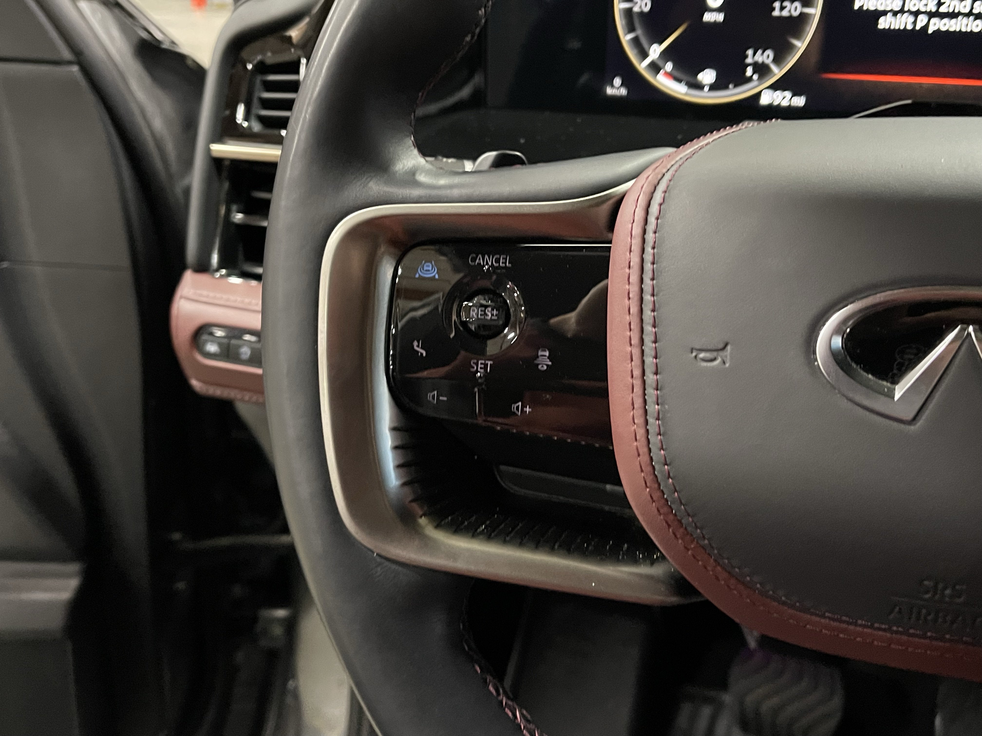 2025 INFINITI QX80 AUTOGRAPH