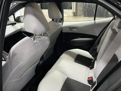 2024 Toyota Corolla Hatchback SE