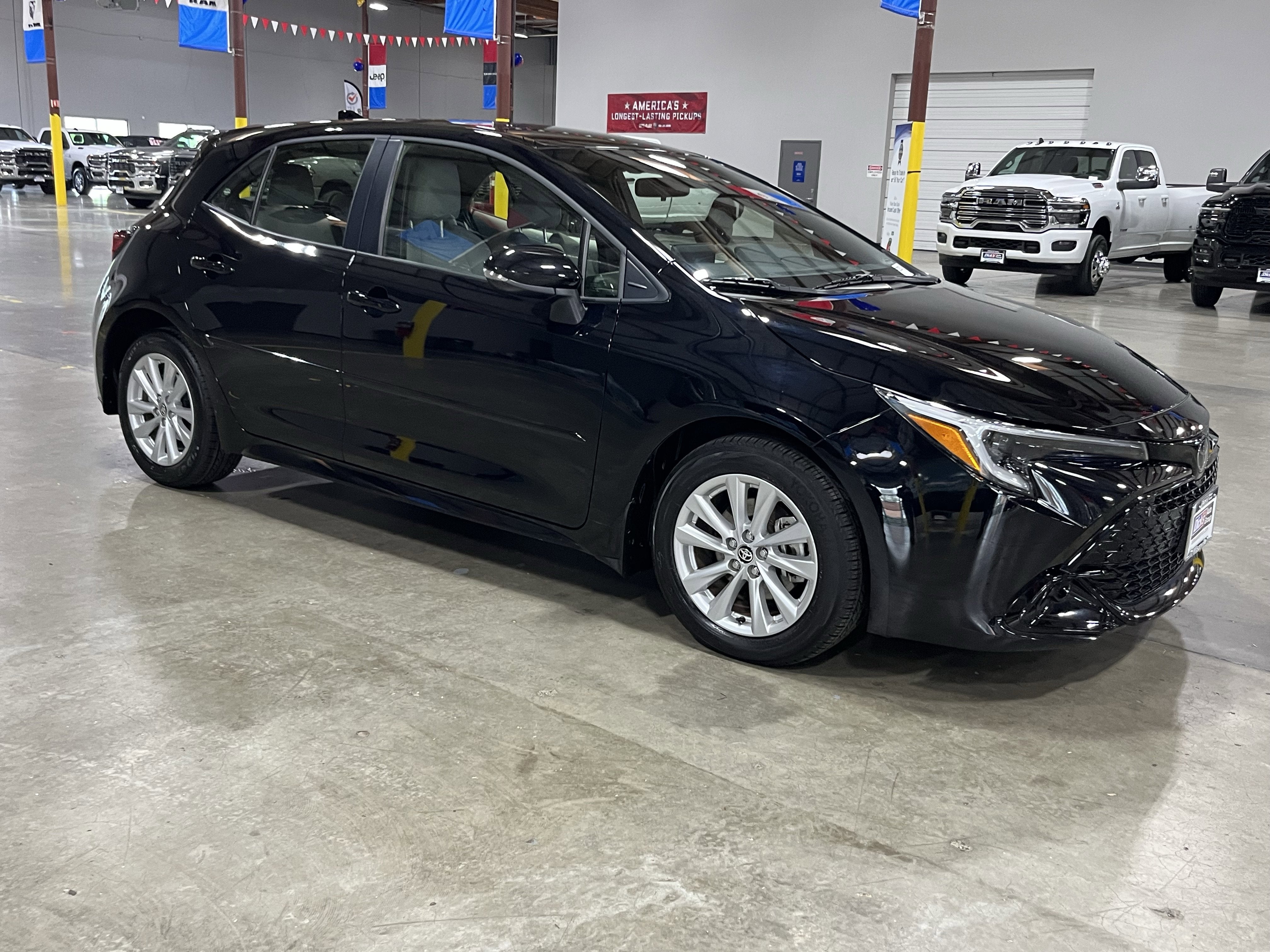 2024 Toyota Corolla Hatchback SE