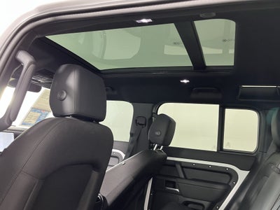 2025 Land Rover Defender 110 S