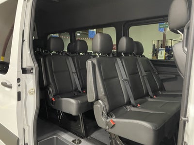 2024 Mercedes-Benz Sprinter 2500 Passenger 170 WB