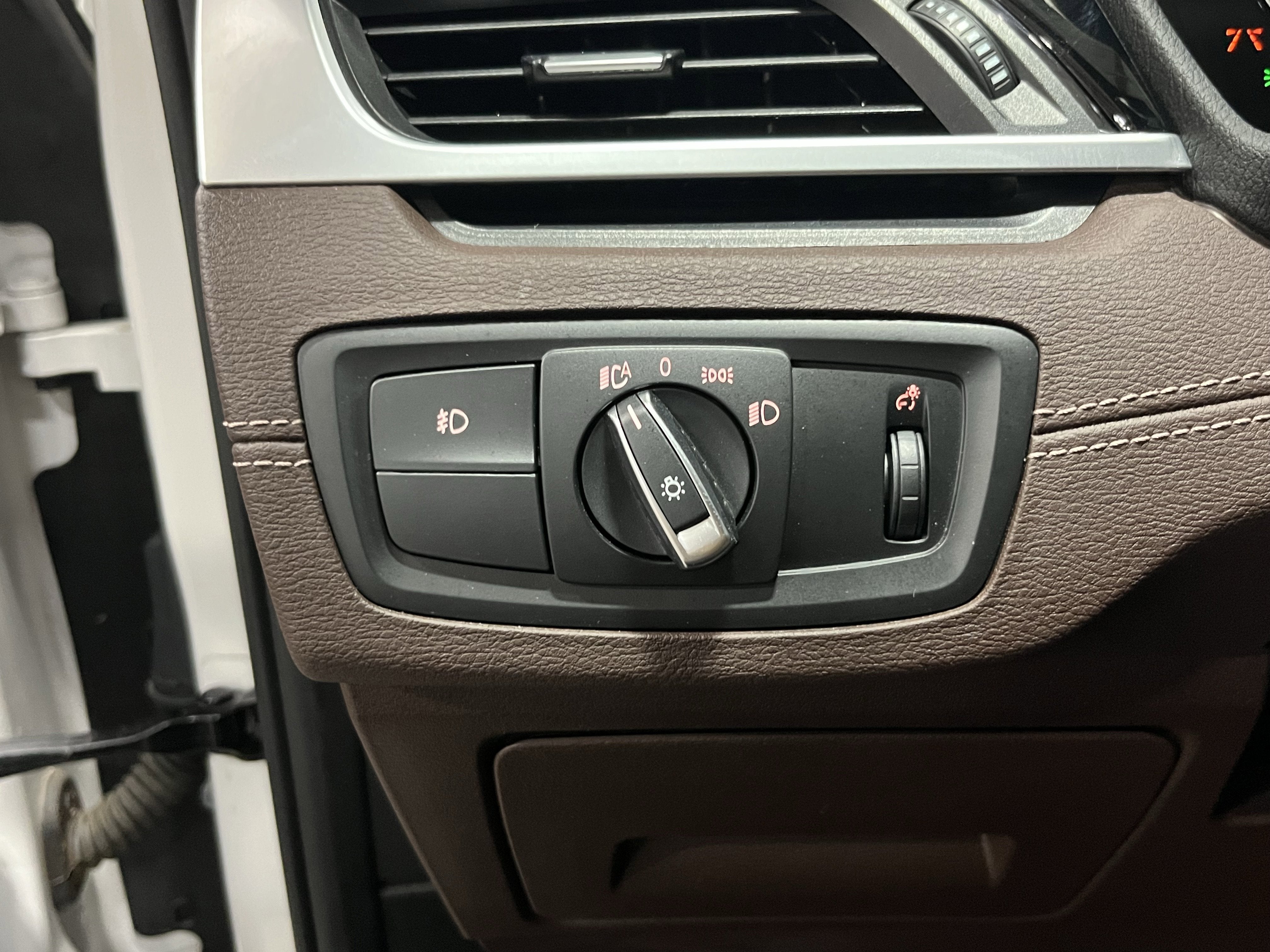 2020 BMW X1 sDrive28i