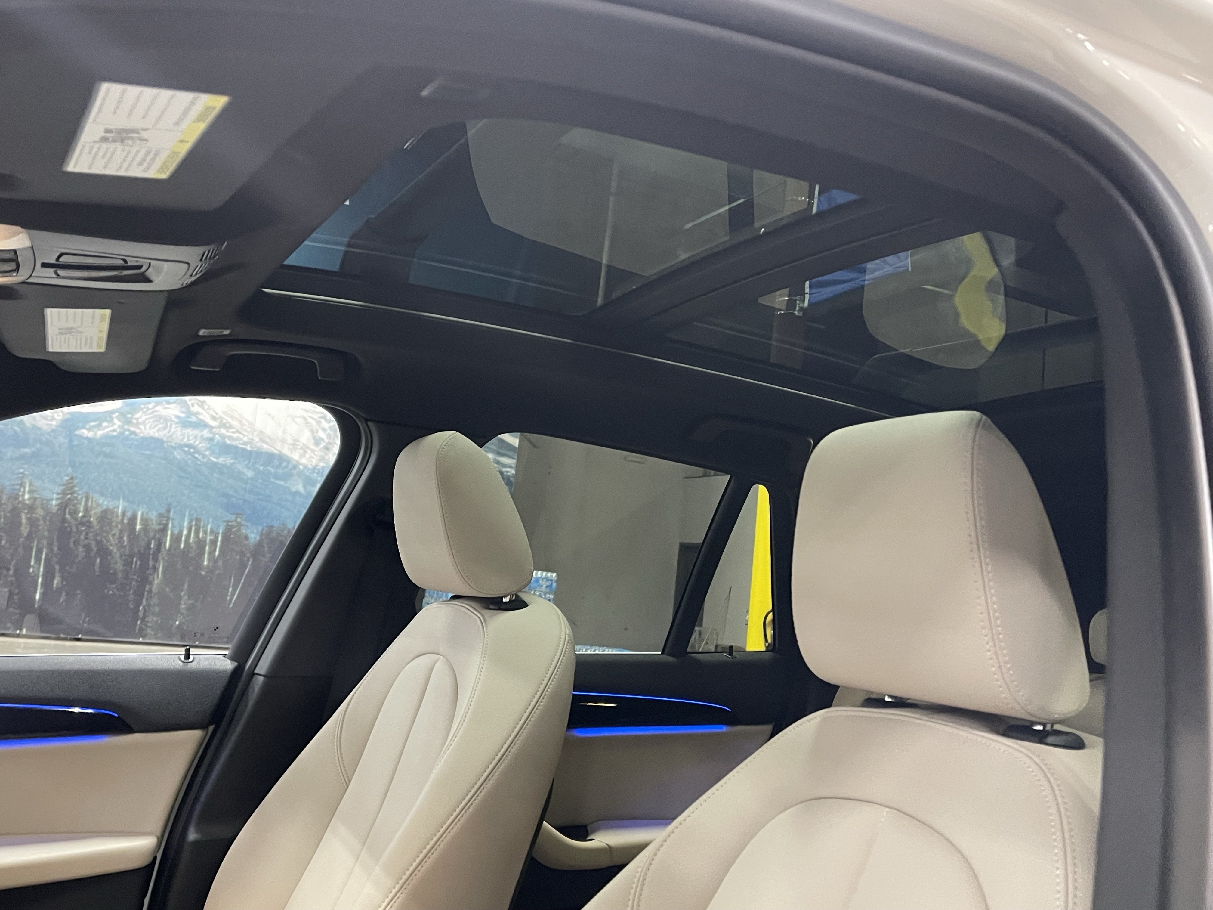 2022 BMW X1 xDrive28i
