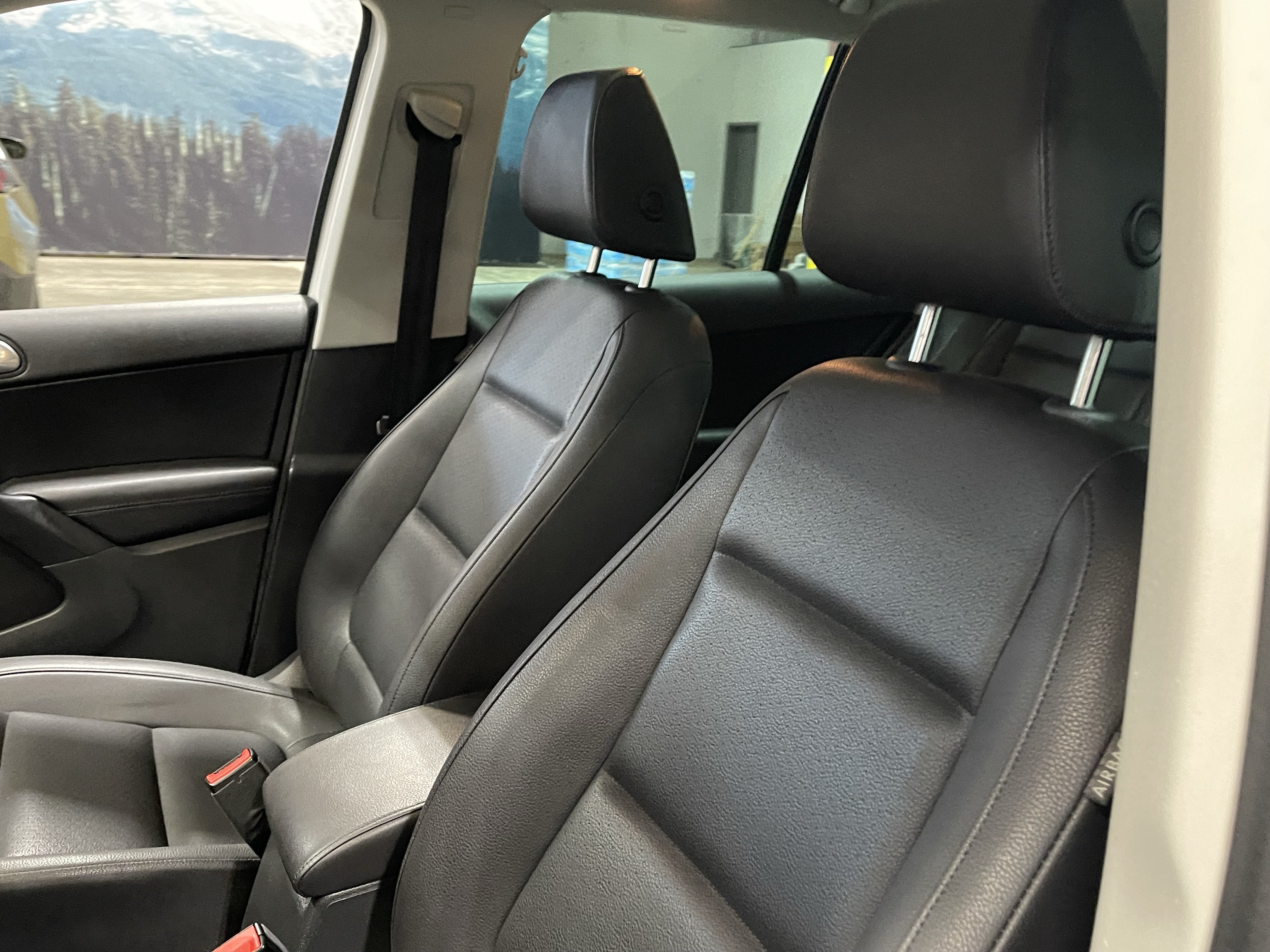 2017 Volkswagen Tiguan 2.0T Wolfsburg Edition