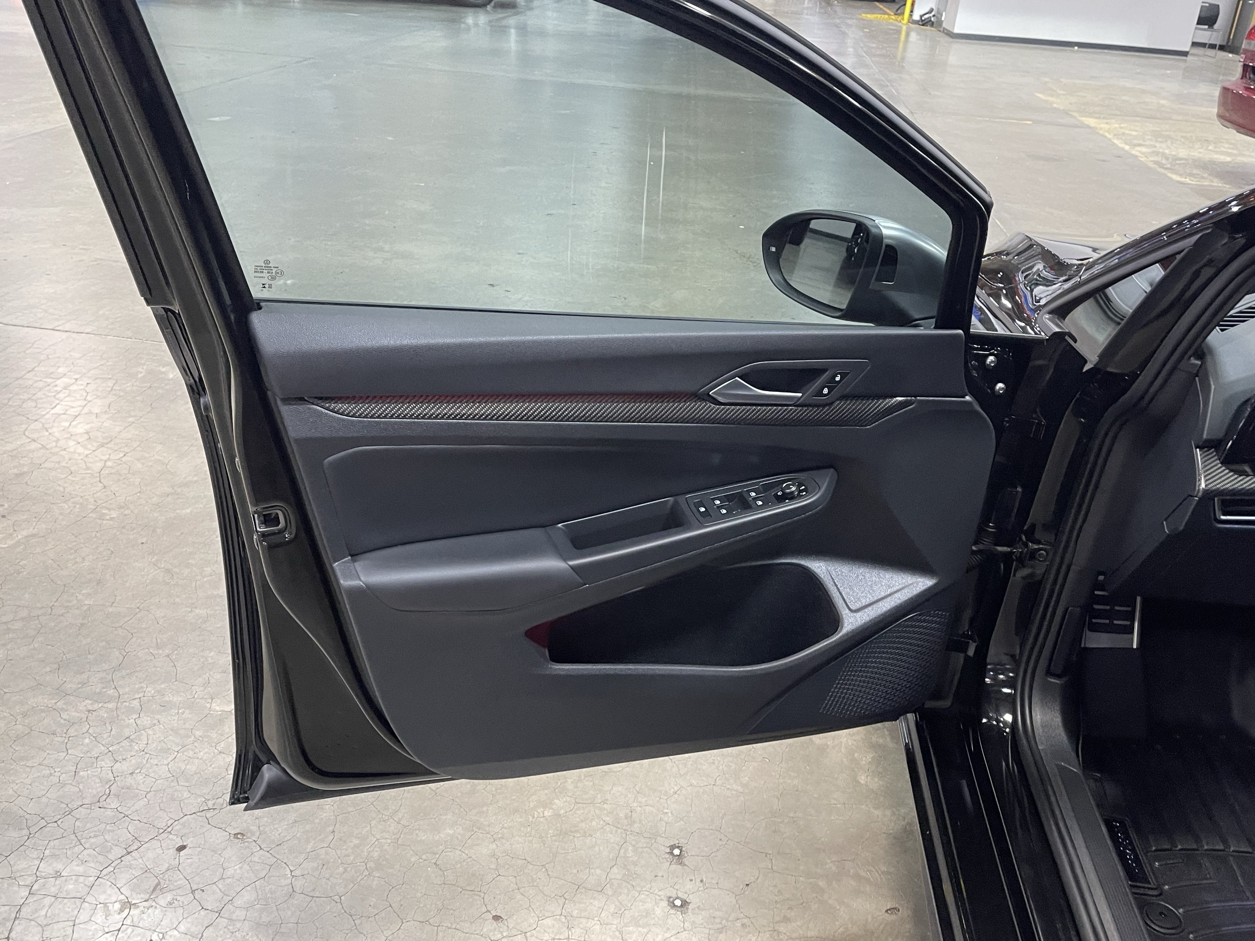 2024 Volkswagen Golf R 2.0T