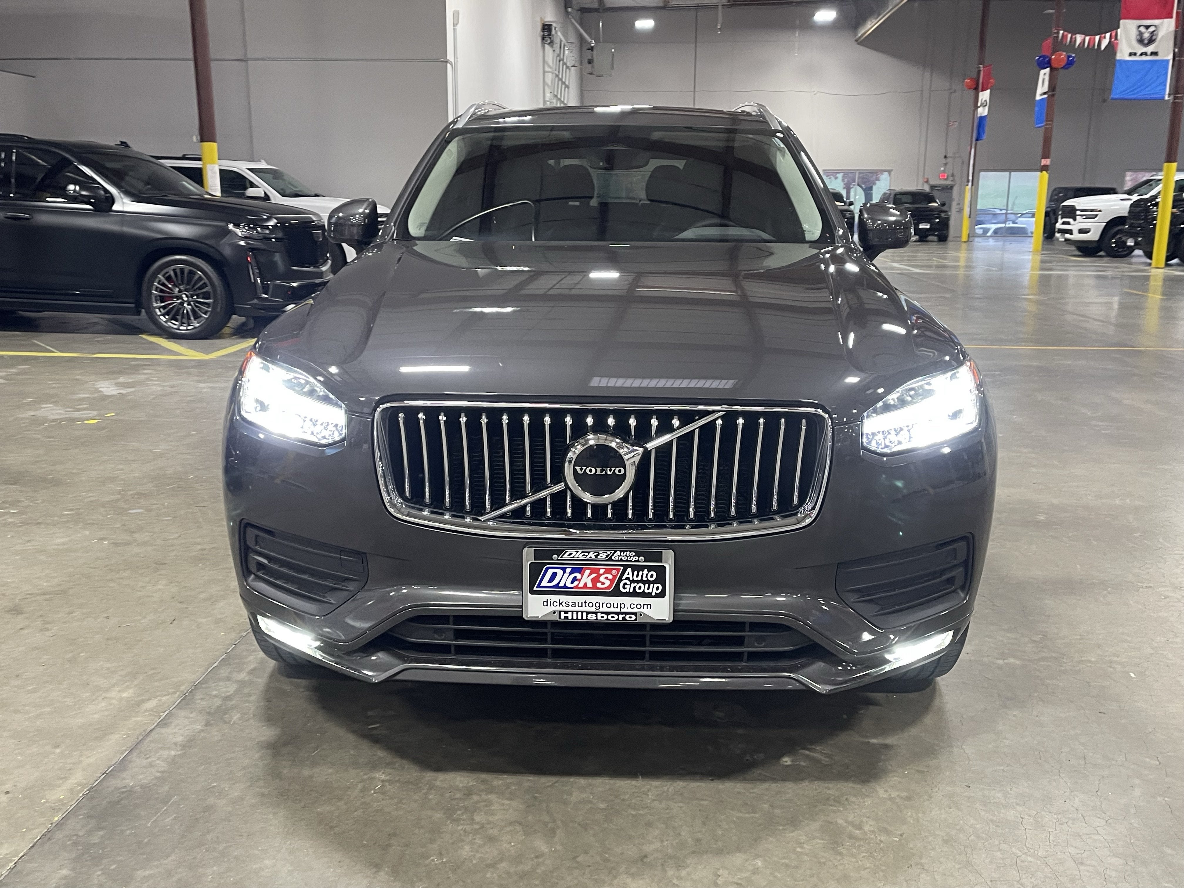 2023 Volvo XC90 B5 Core