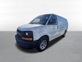 2010 Chevrolet Express Cargo Van RWD 1500 135