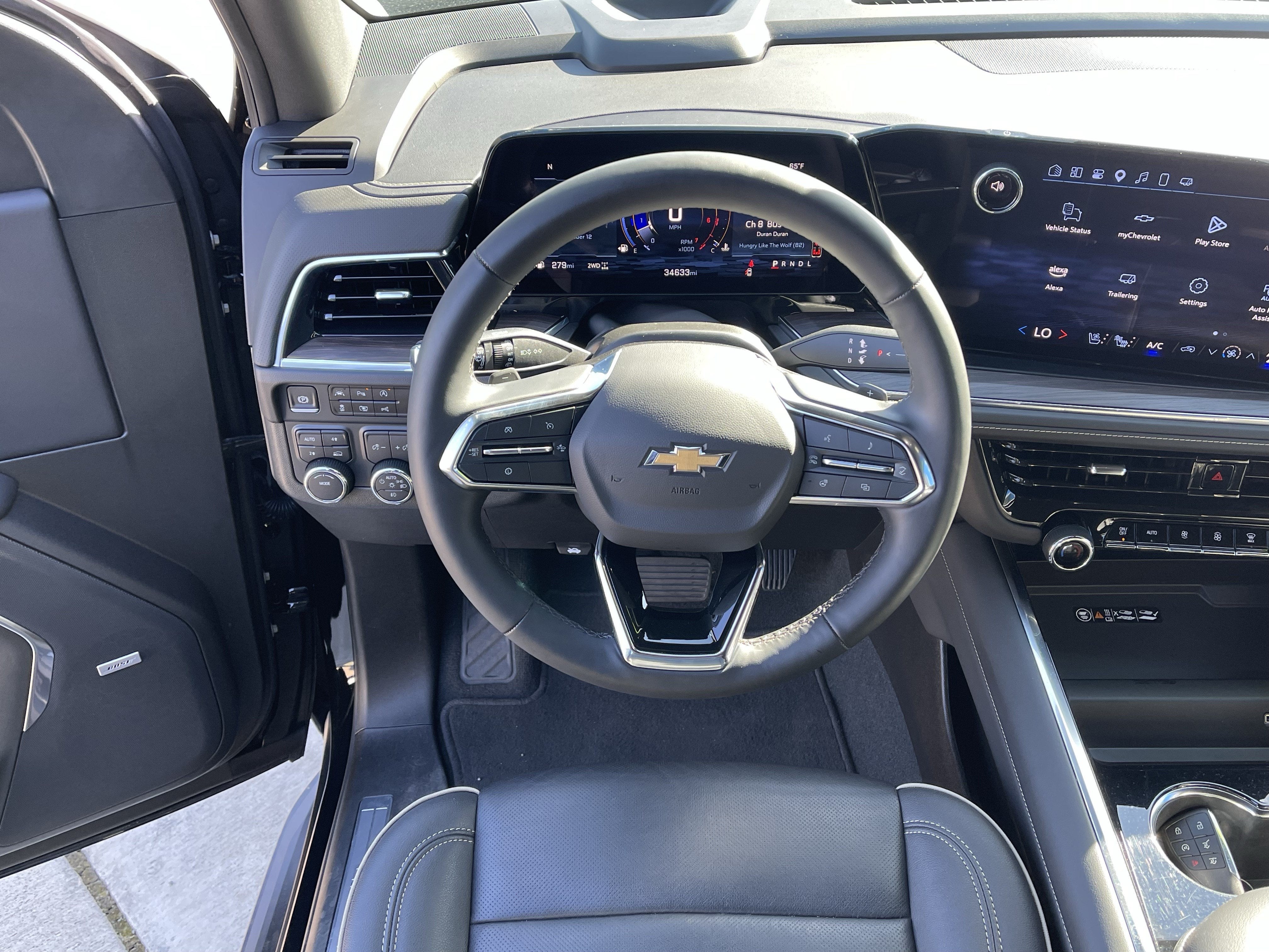 2025 Chevrolet Suburban Premier