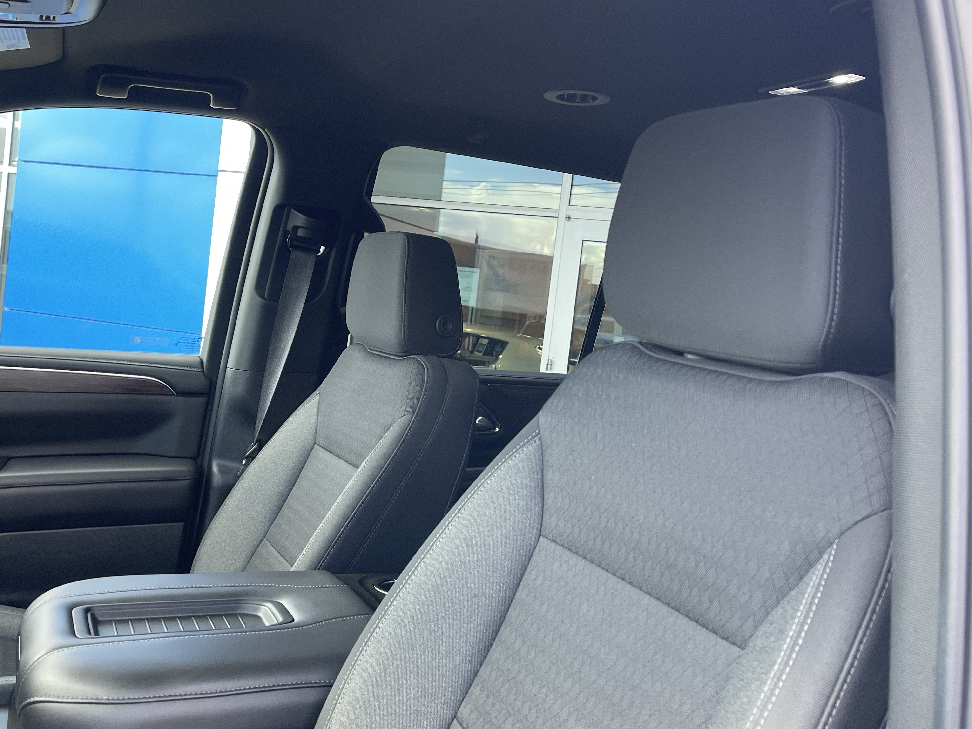 2023 Chevrolet Tahoe LS
